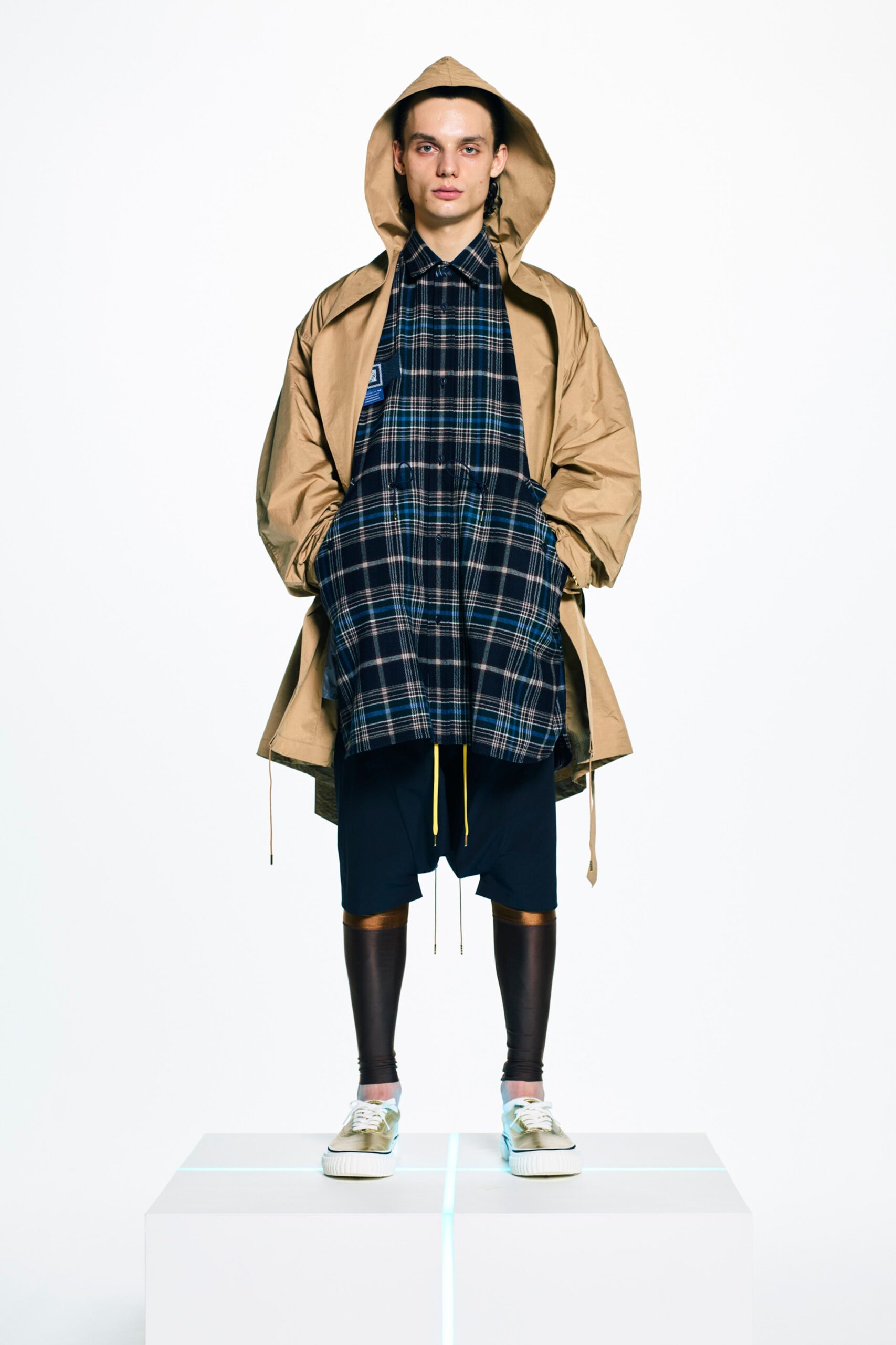 Fumito Ganryu F/W 22 Menswear Look 13