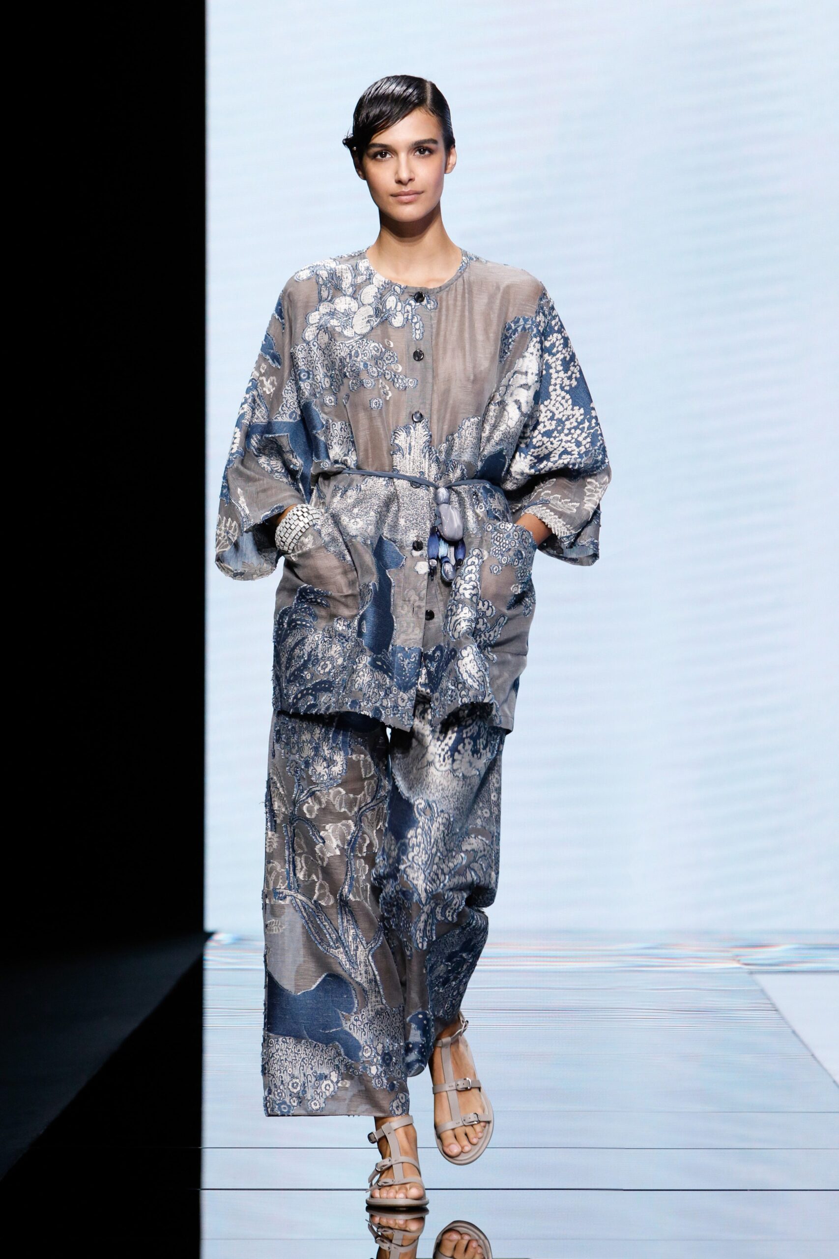 Giorgio Armani S/S 21 Look 14
