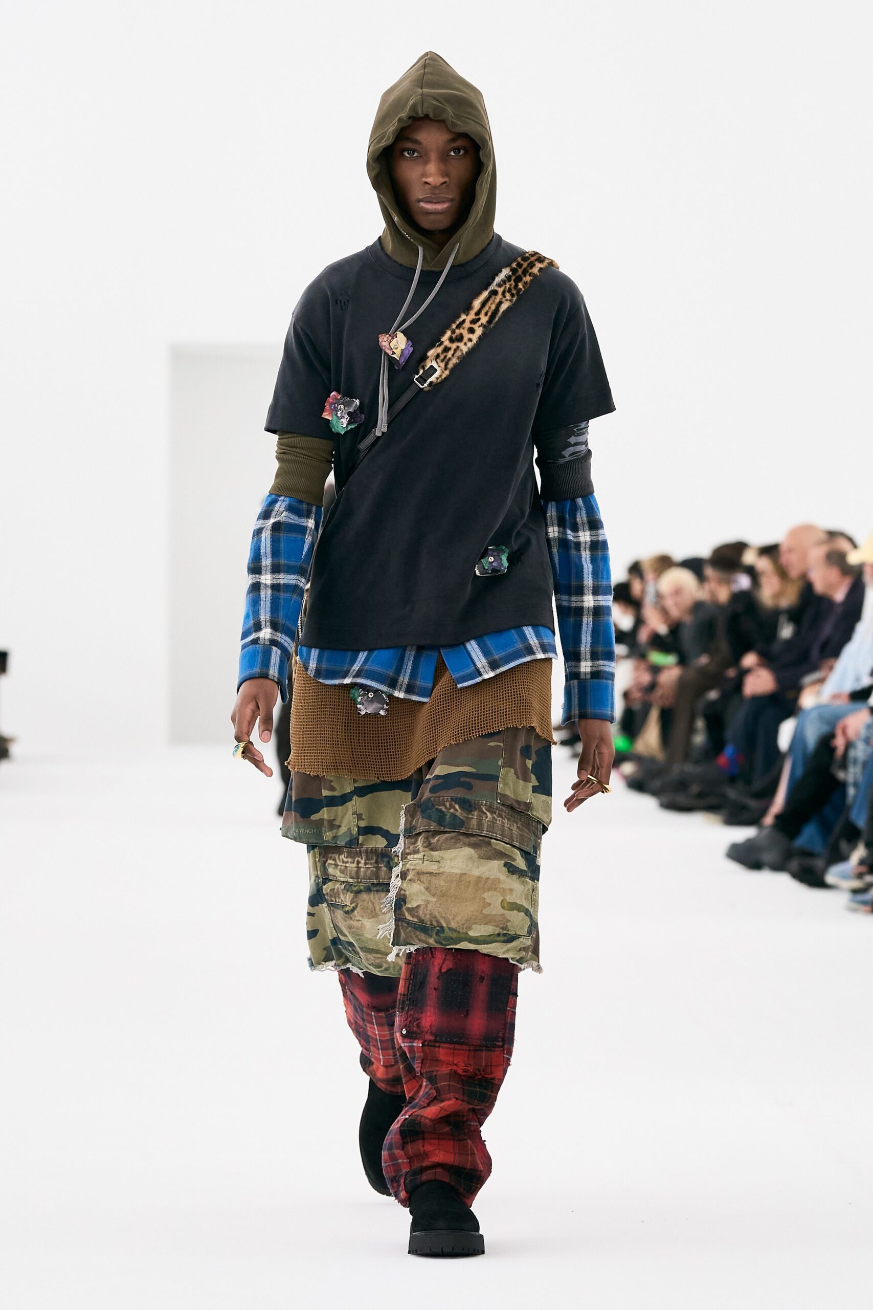 Givenchy F/W 23 Menswear Look 14
