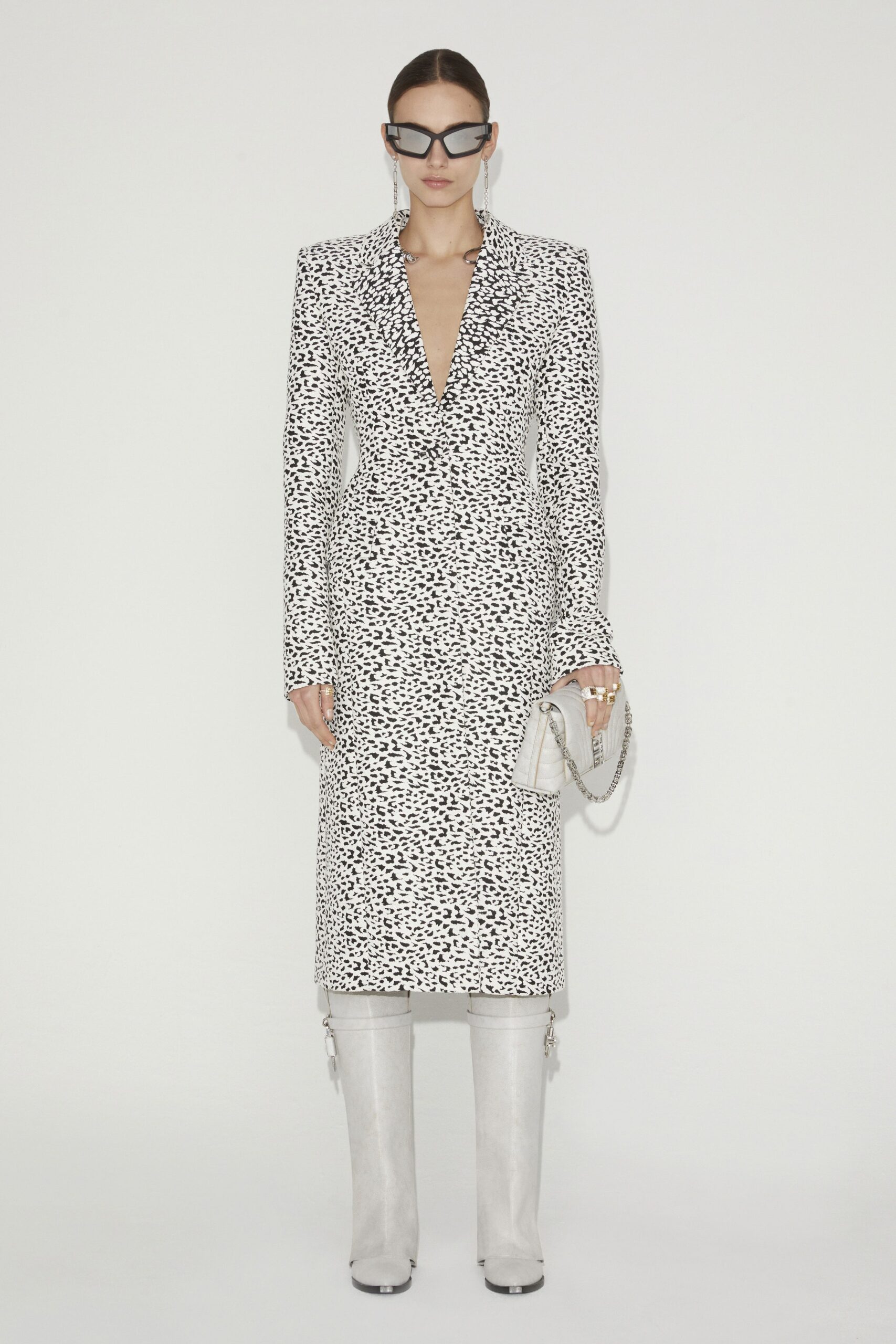 Givenchy F/W 23 Look 14