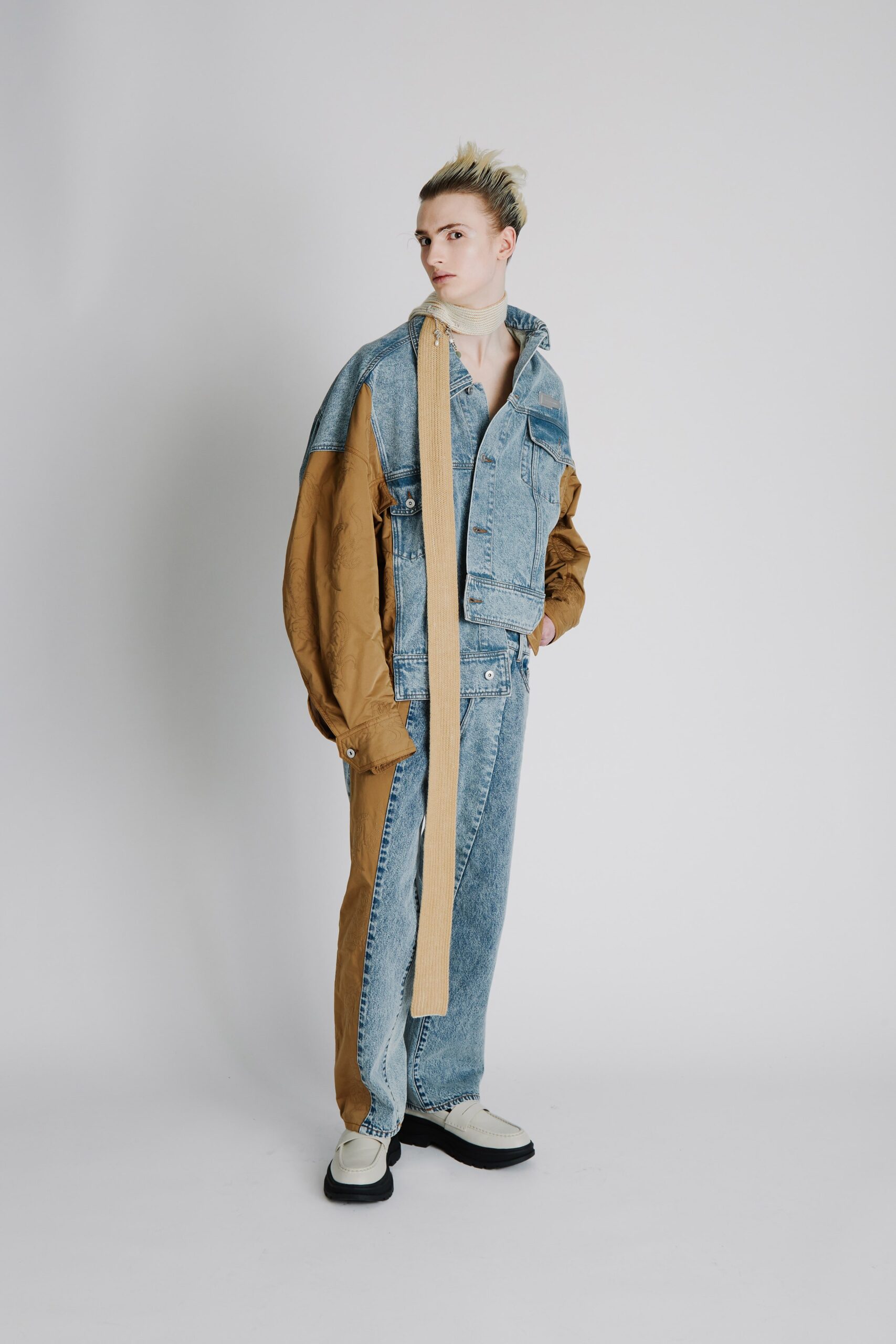 Feng Chen Wang F/W 22 Look 15