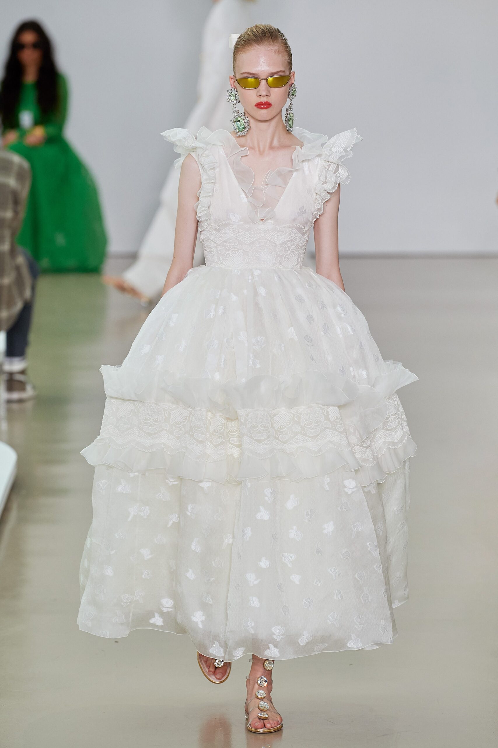 Giambattista Valli S/S 22 Look 15