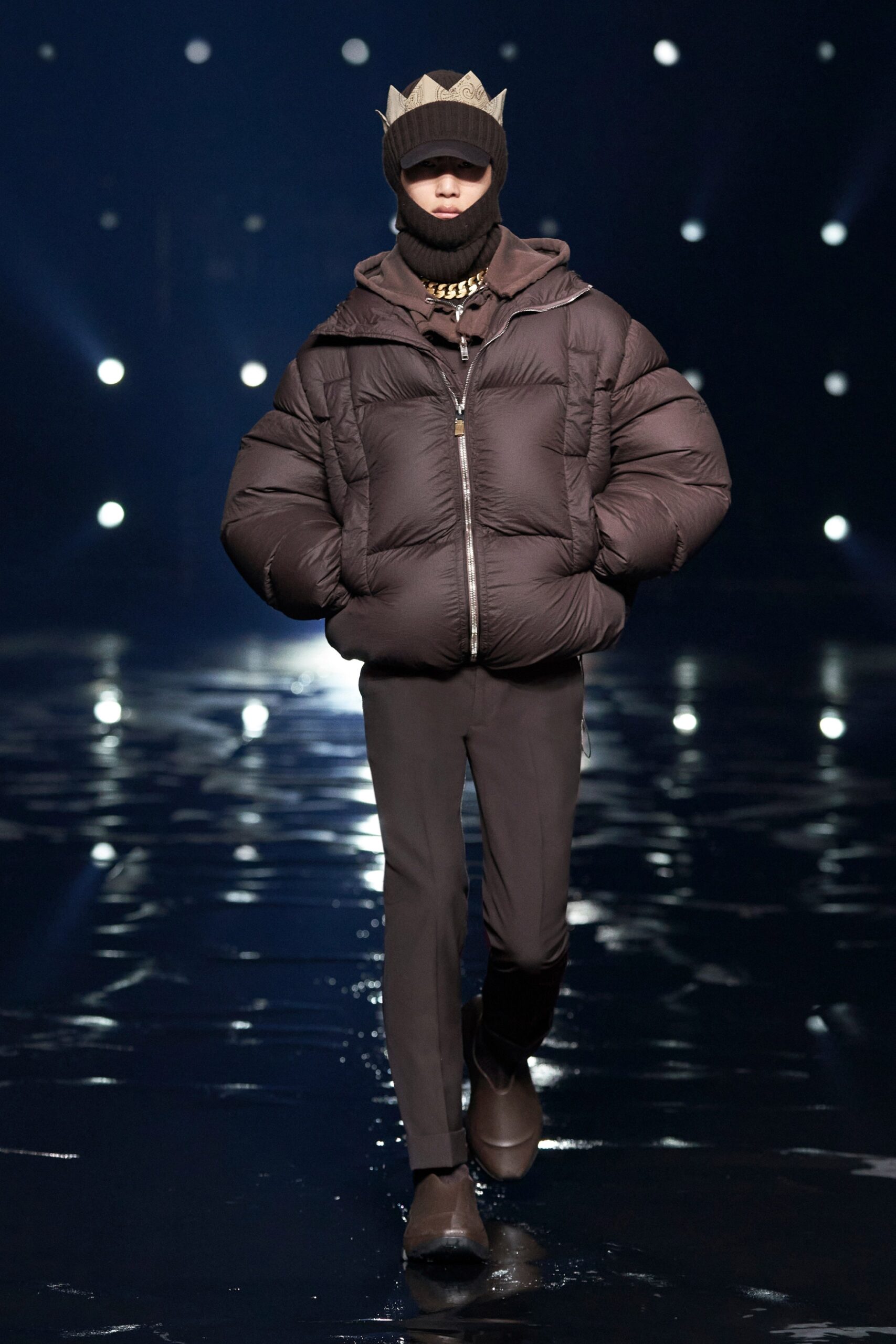 Givenchy F/W 21 Look 15