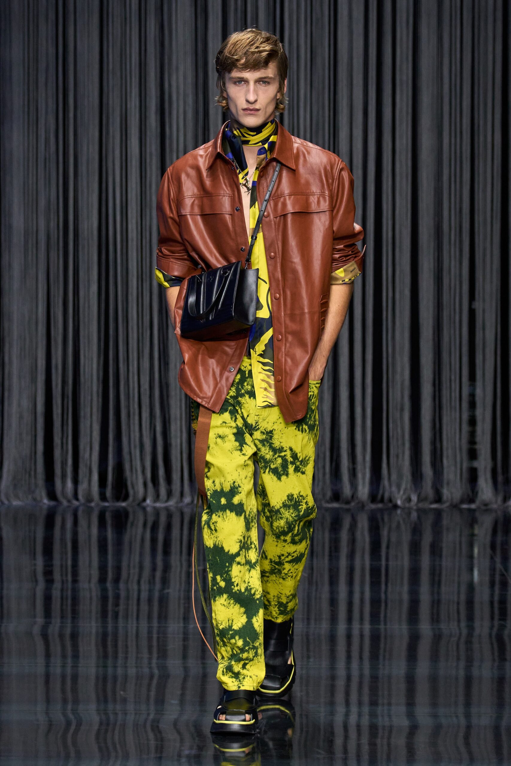 Ferrari S/S 23 Look 15