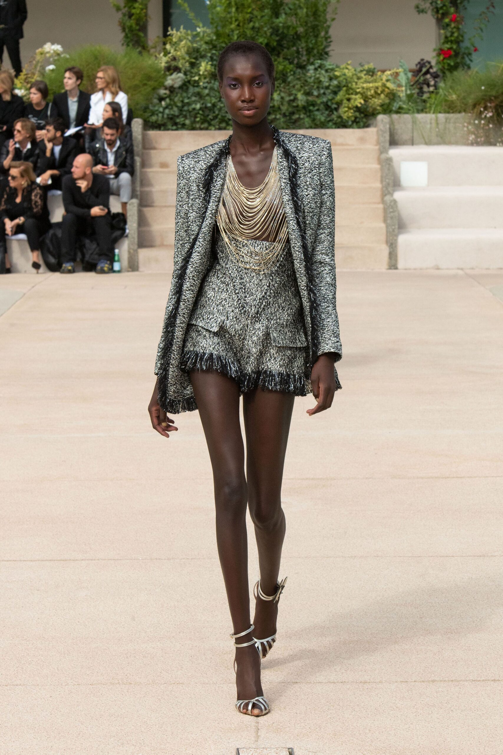 Genny S/S 23 Look 15