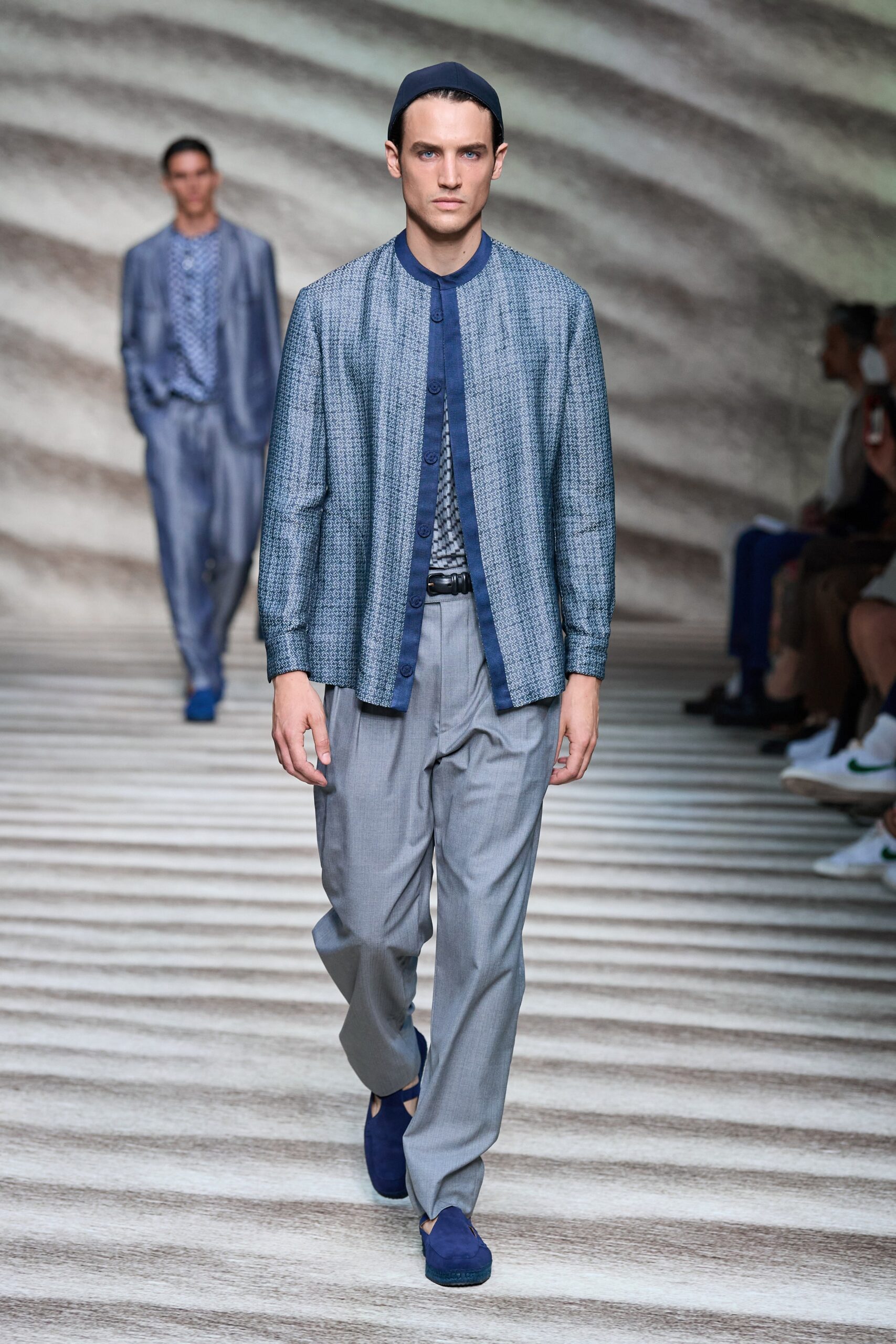Giorgio Armani S/S 23 Menswear Look 15