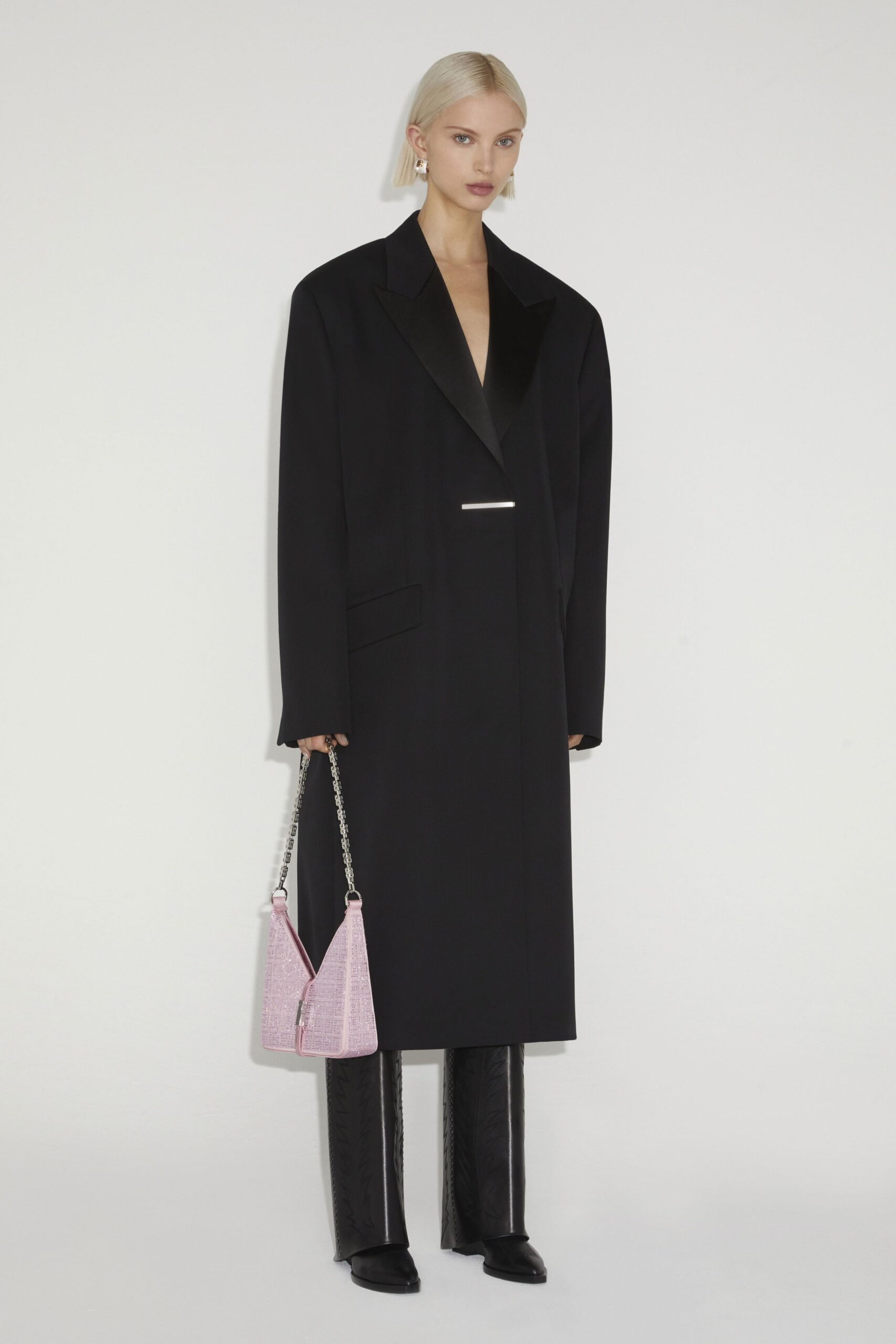 Givenchy F/W 23 Look 15