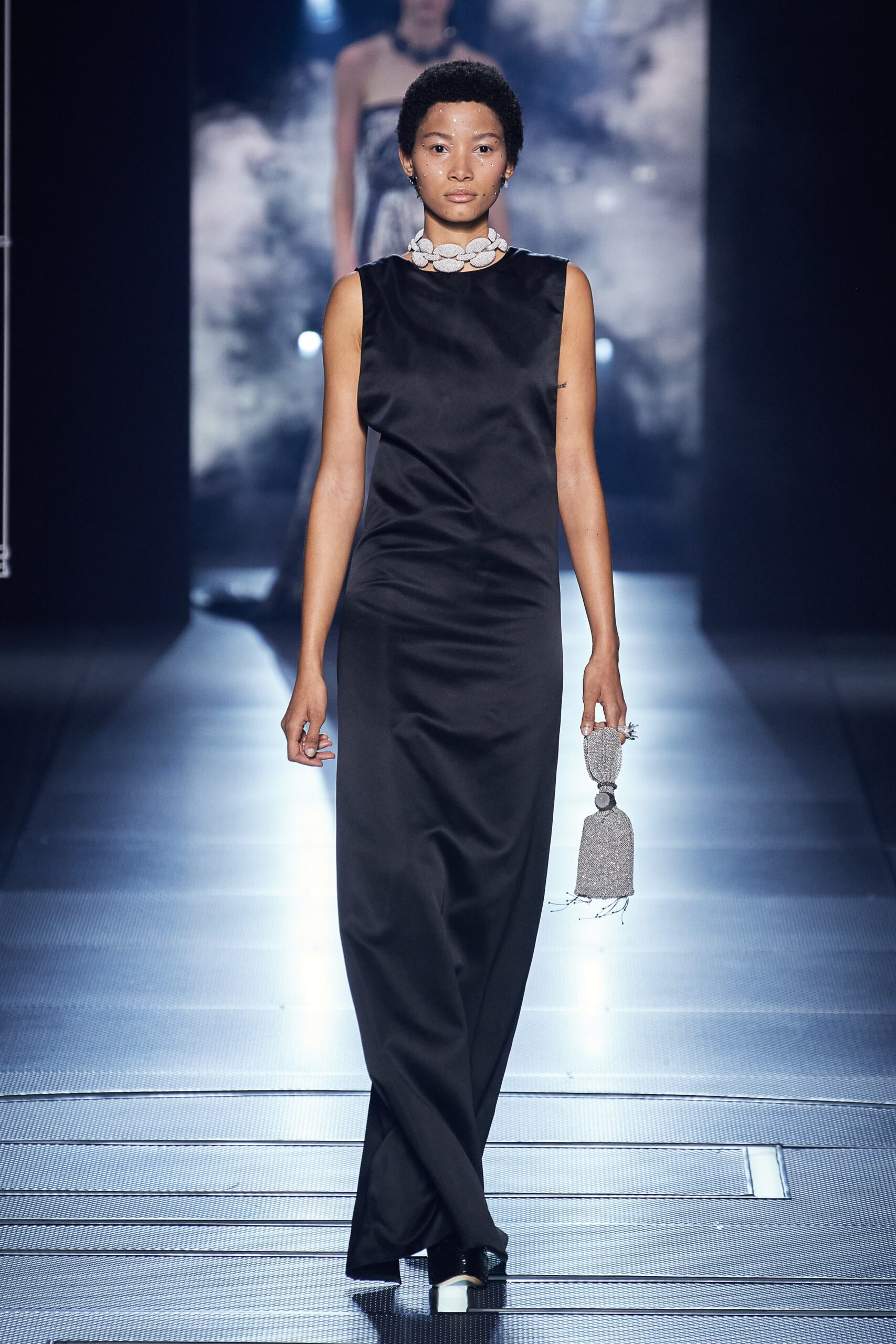 Fendi S/S 22 Couture Look 16