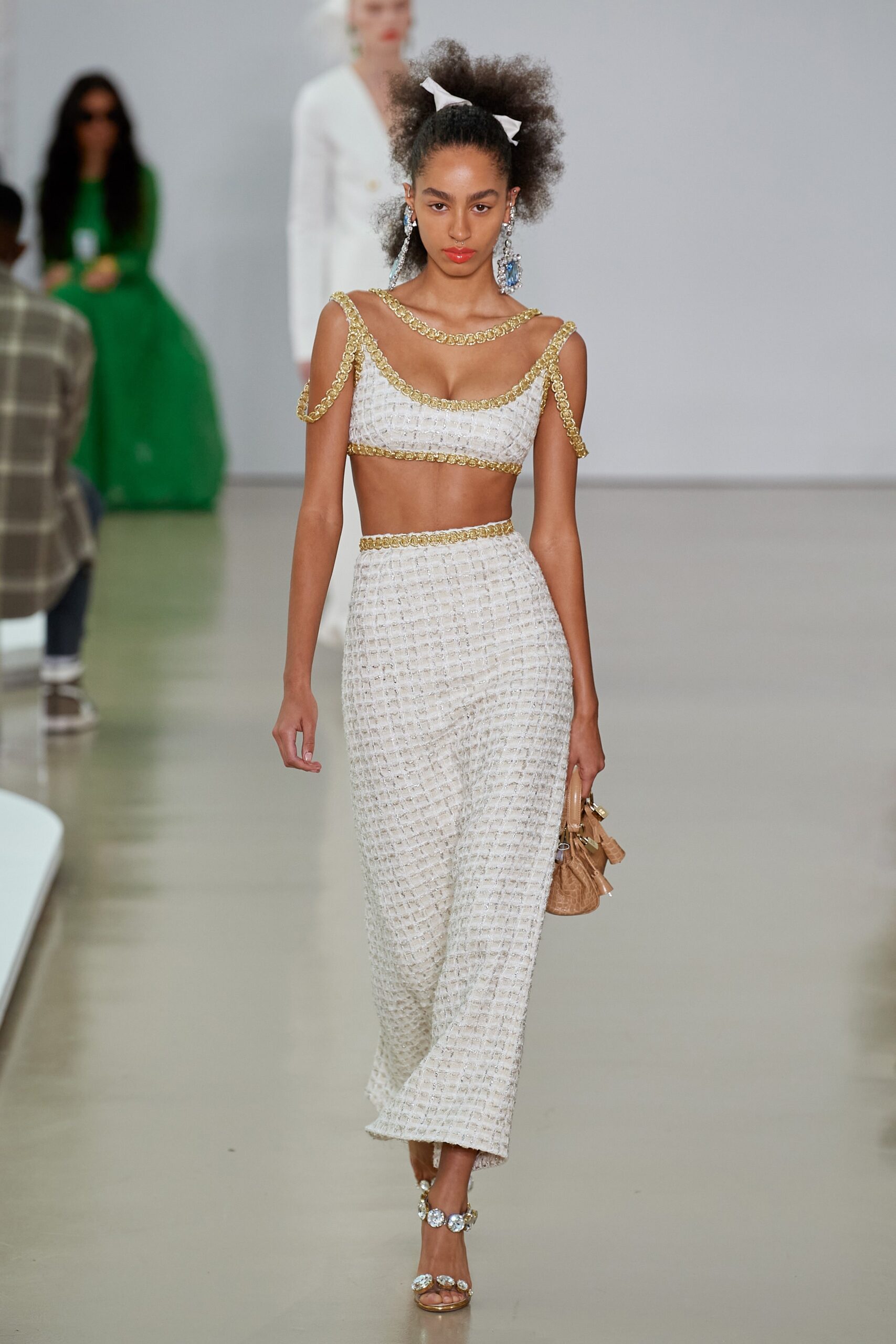 Giambattista Valli S/S 22 Look 16
