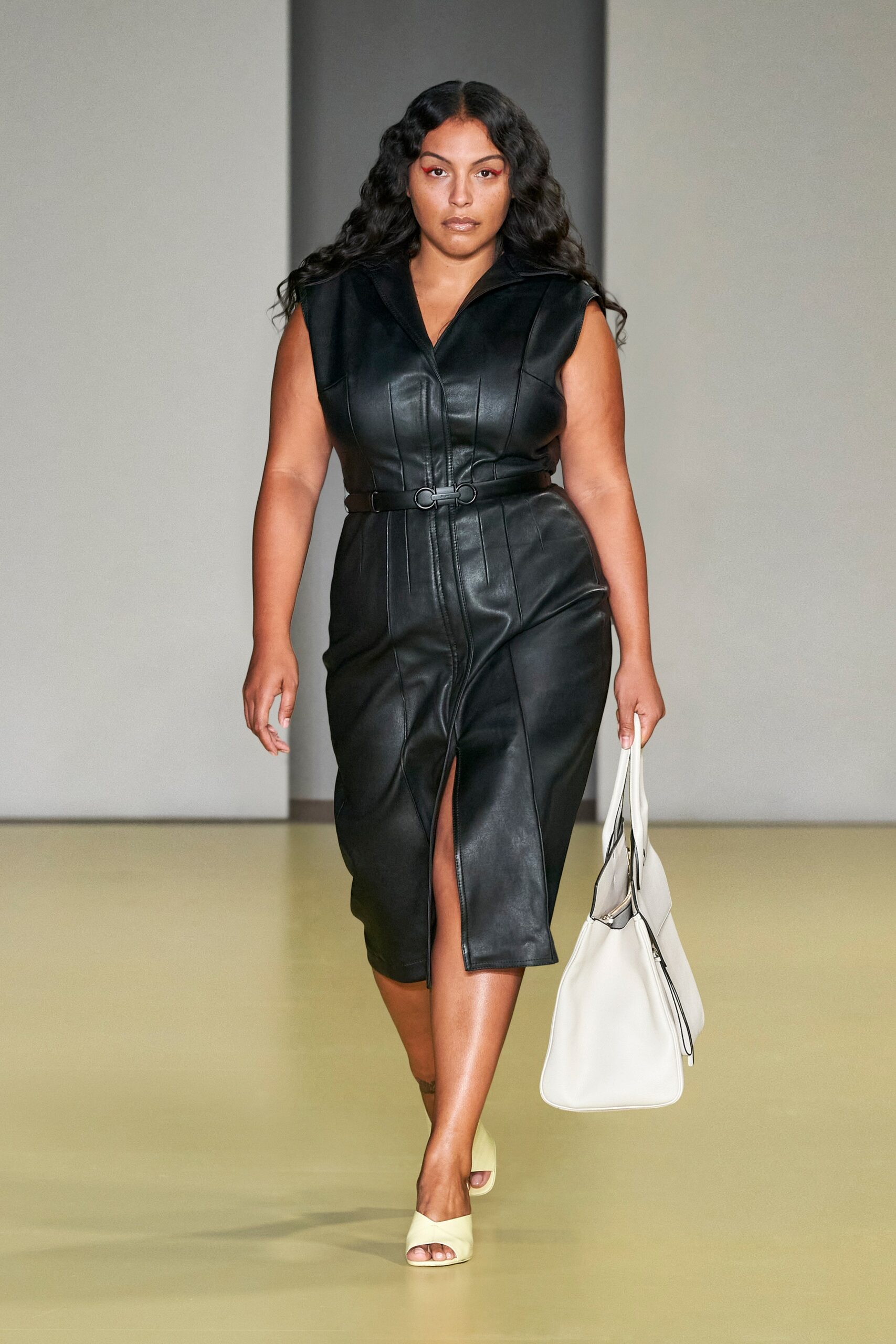 Ferragamo S/S 21 Look 16