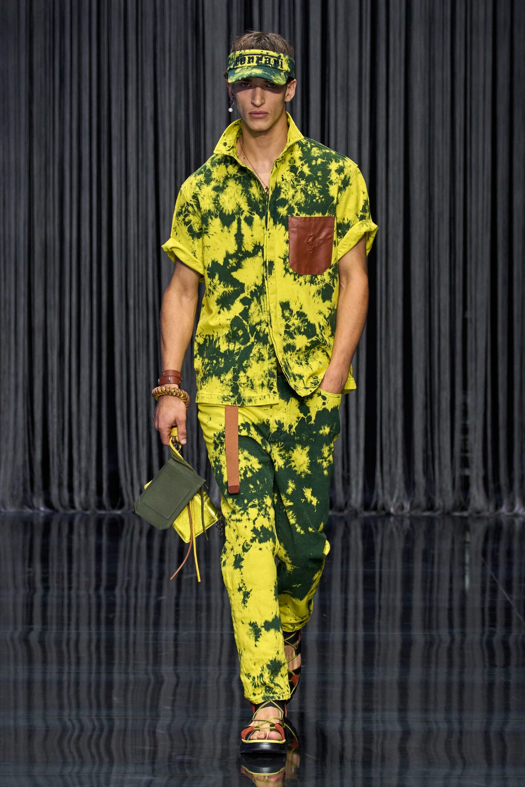 Ferrari S/S 23 Look 16