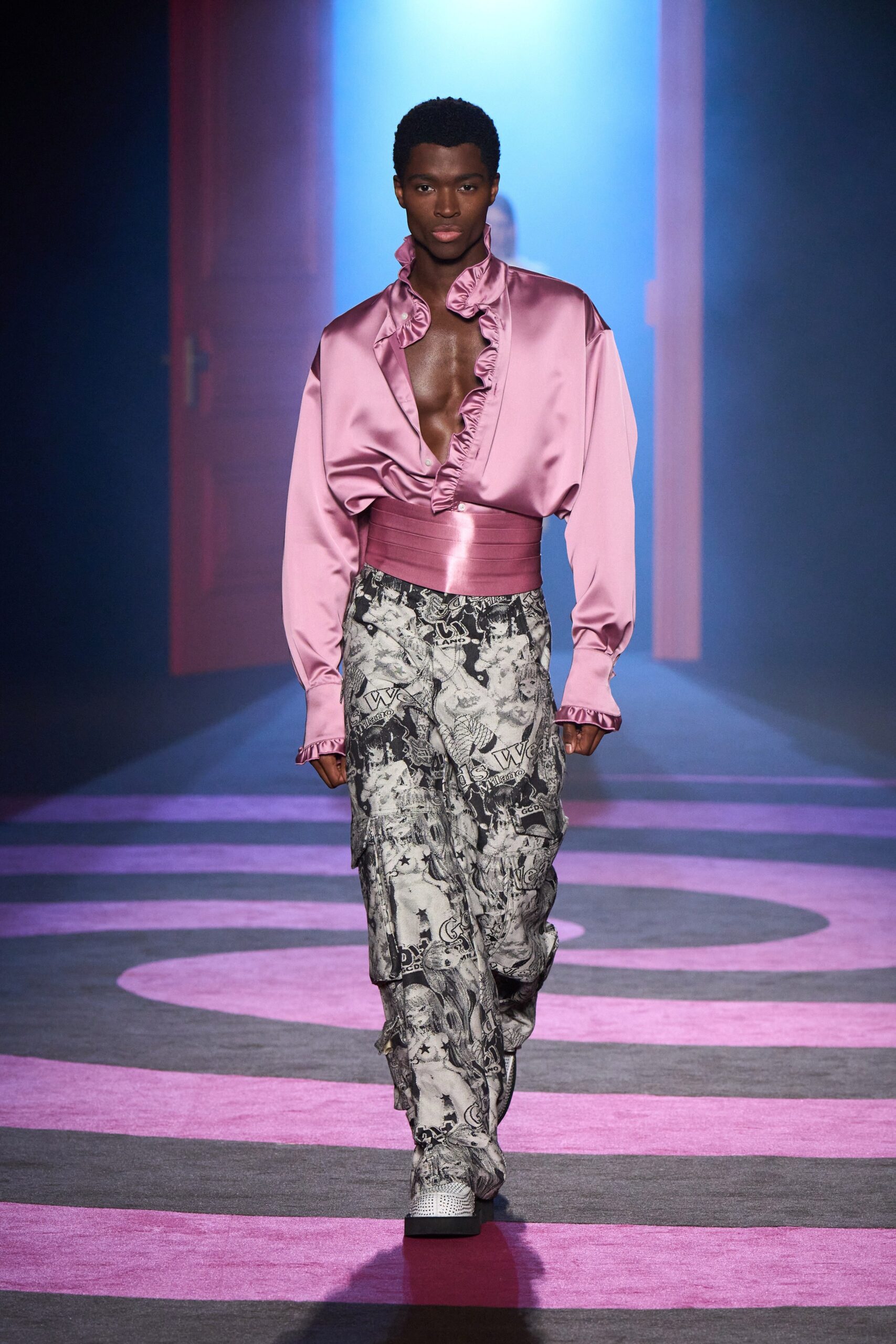 GCDS F/W 22 Look 16