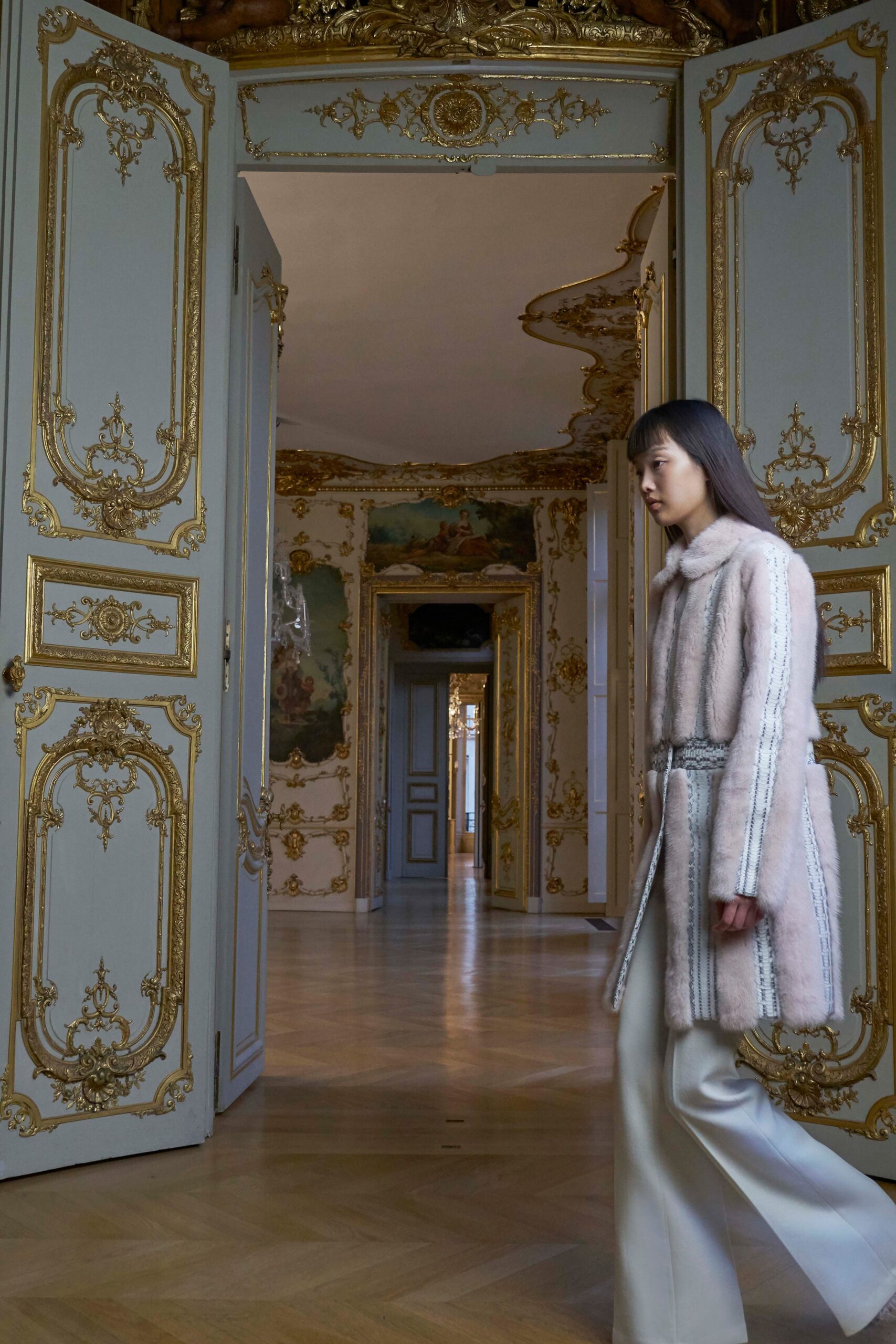 Giambattista Valli F/W 19 Look 16