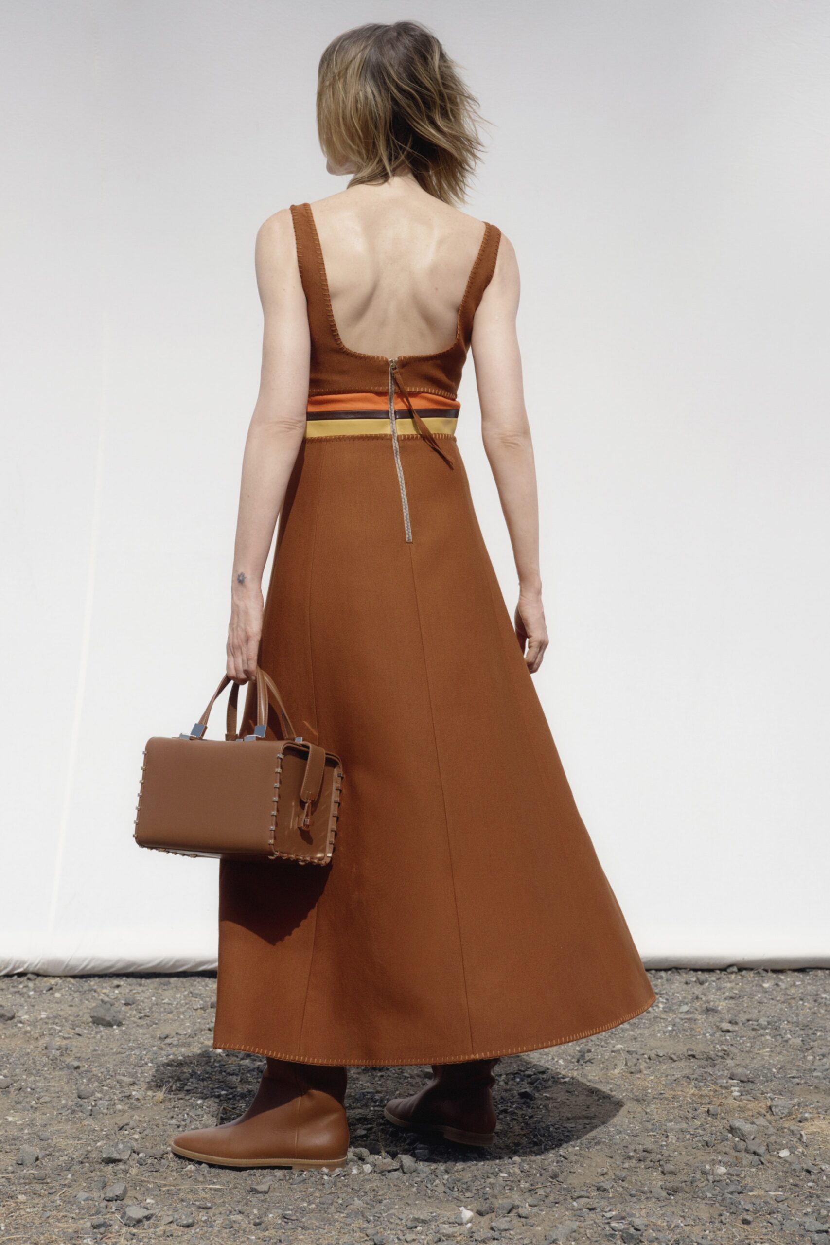 Gabriela Hearst Resort 21 Look 17