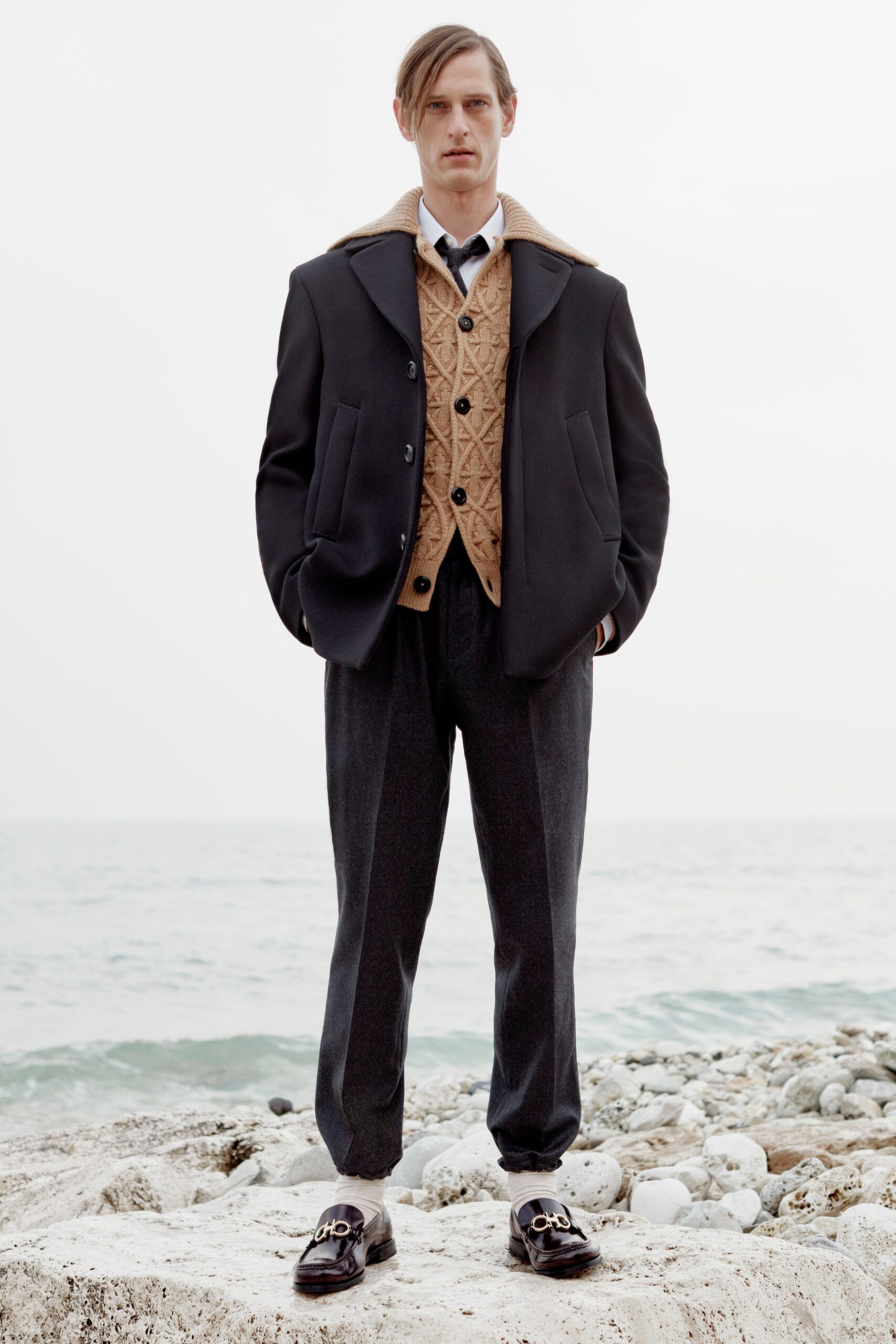 Ferragamo F/W 19 Look 17