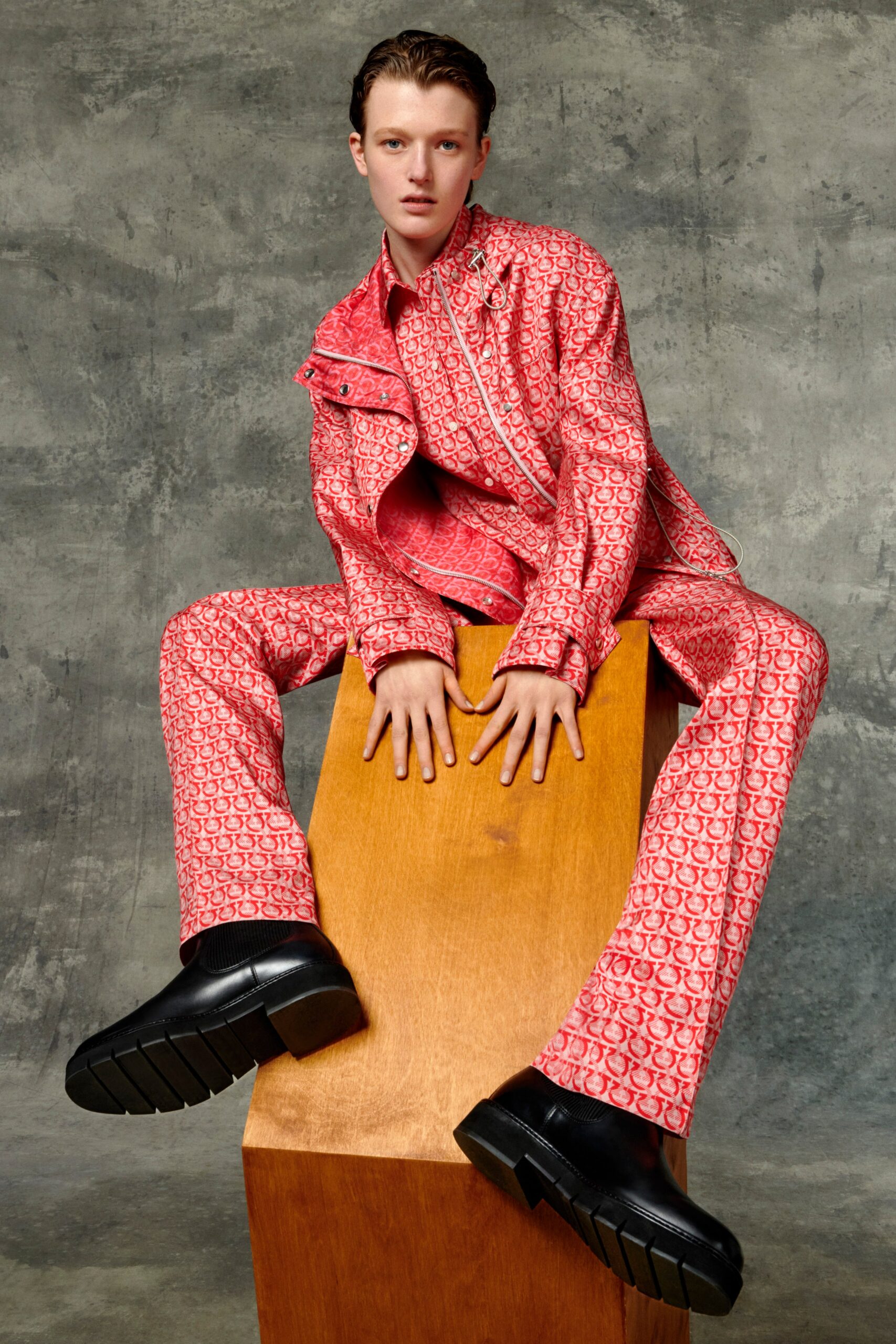 Ferragamo F/W 22 Look 17