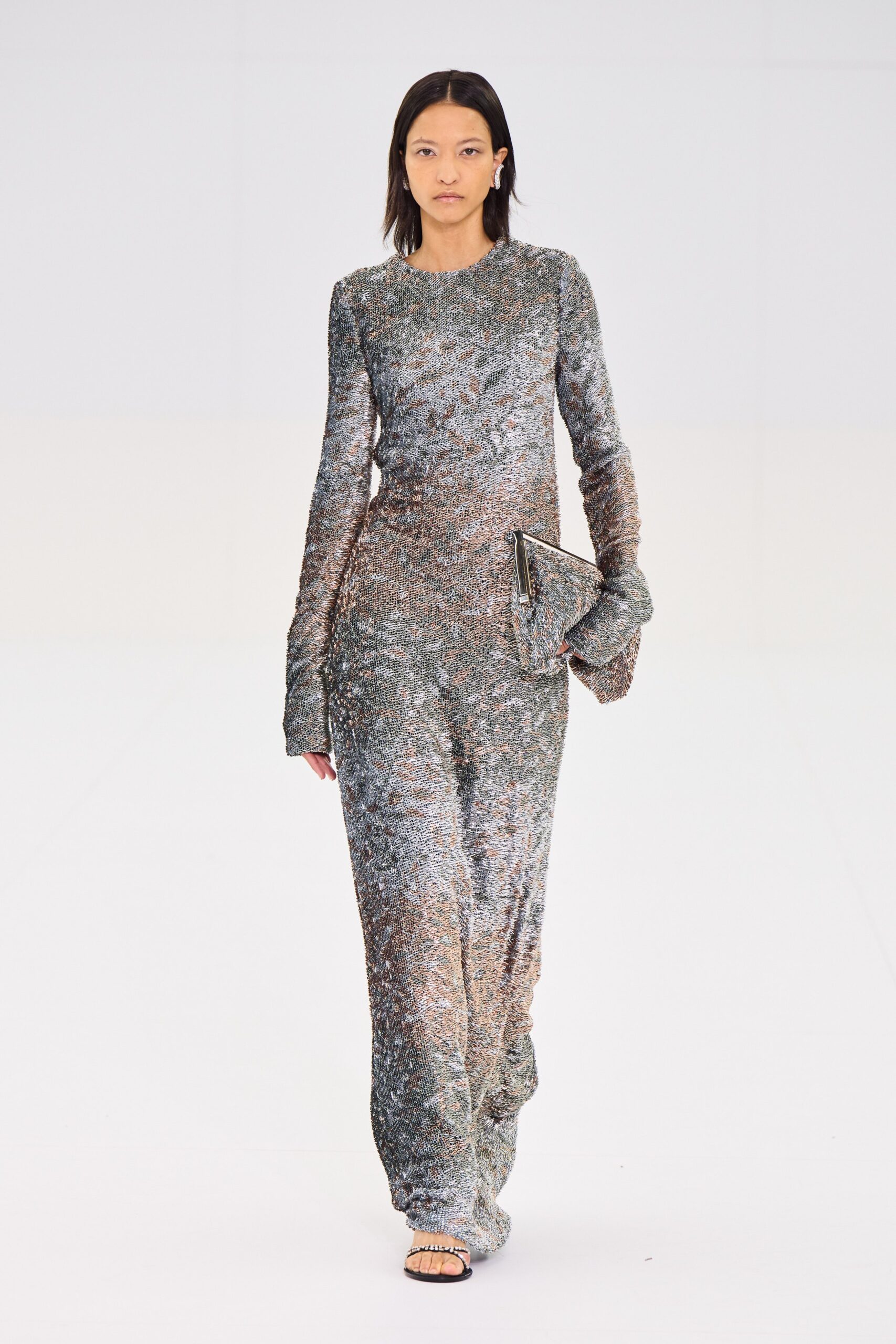 Fendi F/W 22 Couture Look 17