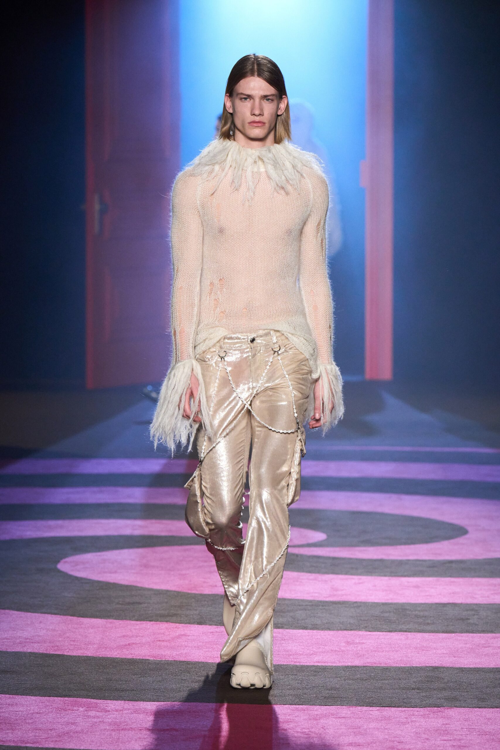GCDS F/W 22 Look 17