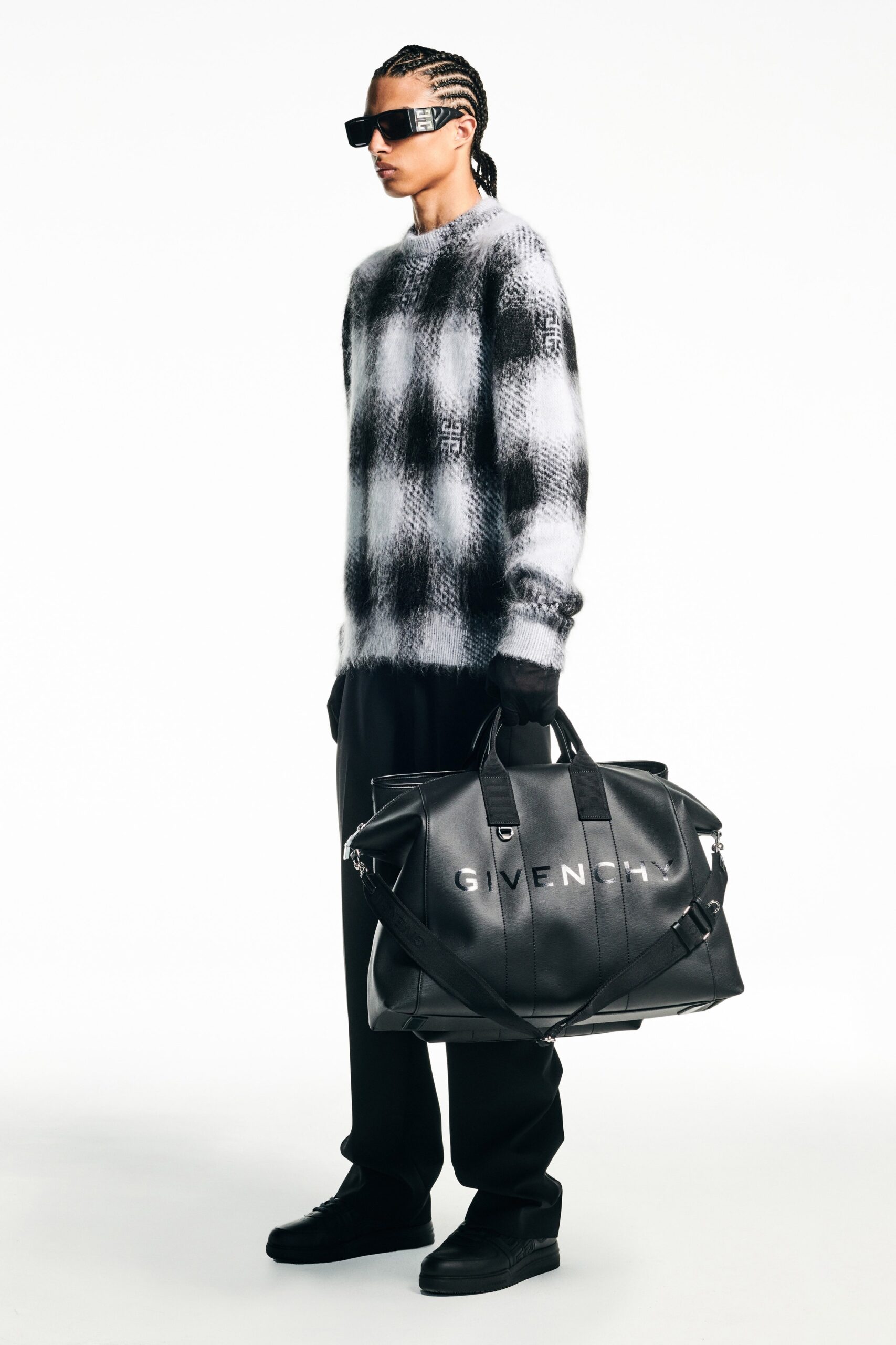 Givenchy Resort 23 Look 17
