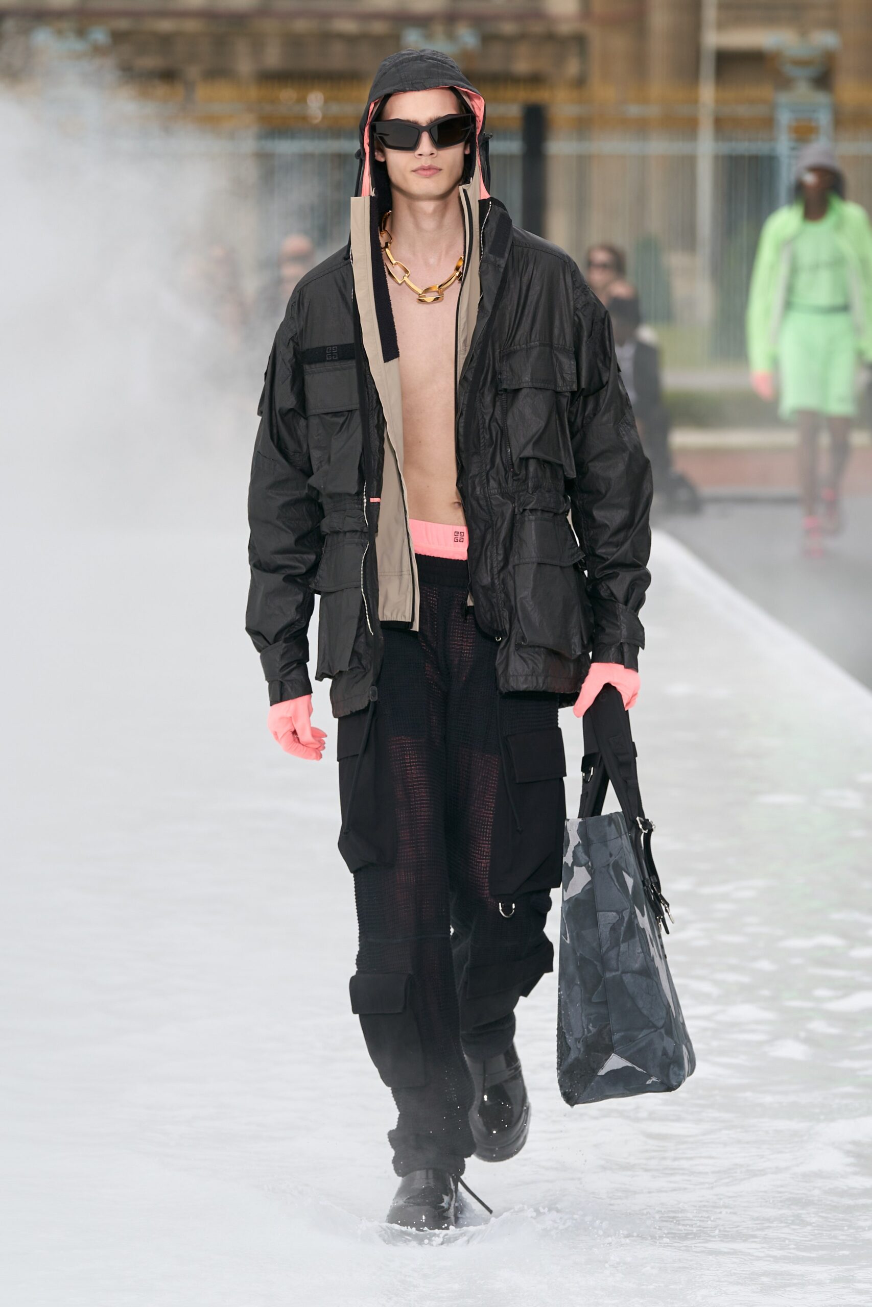 Givenchy S/S 23 Menswear Look 17