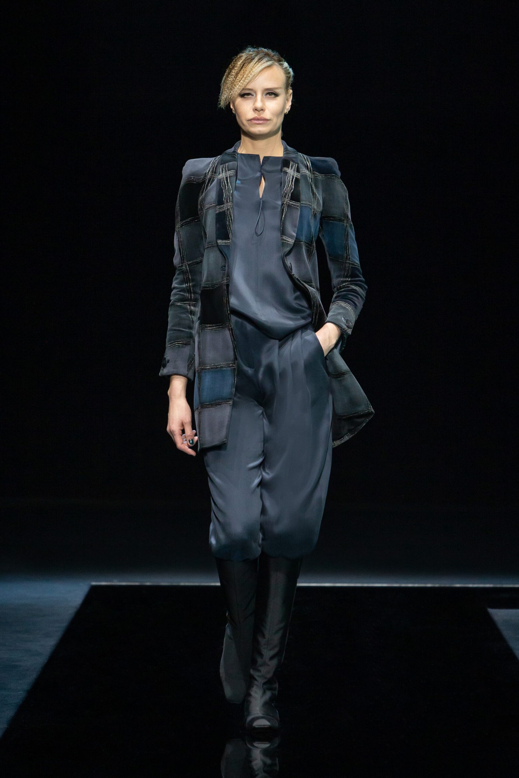 Giorgio Armani F/W 21 Look 18