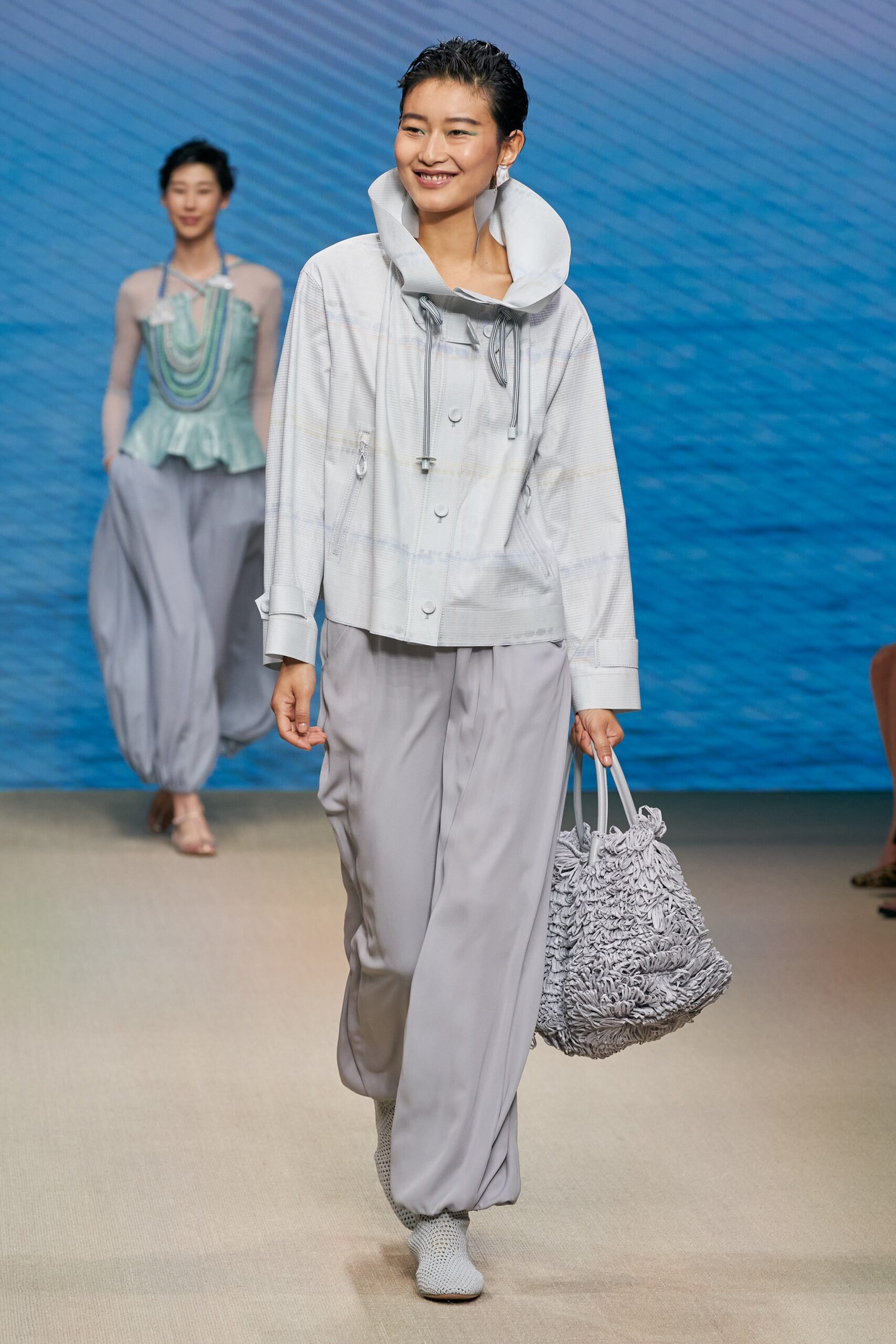 Giorgio Armani S/S 22 Look 18