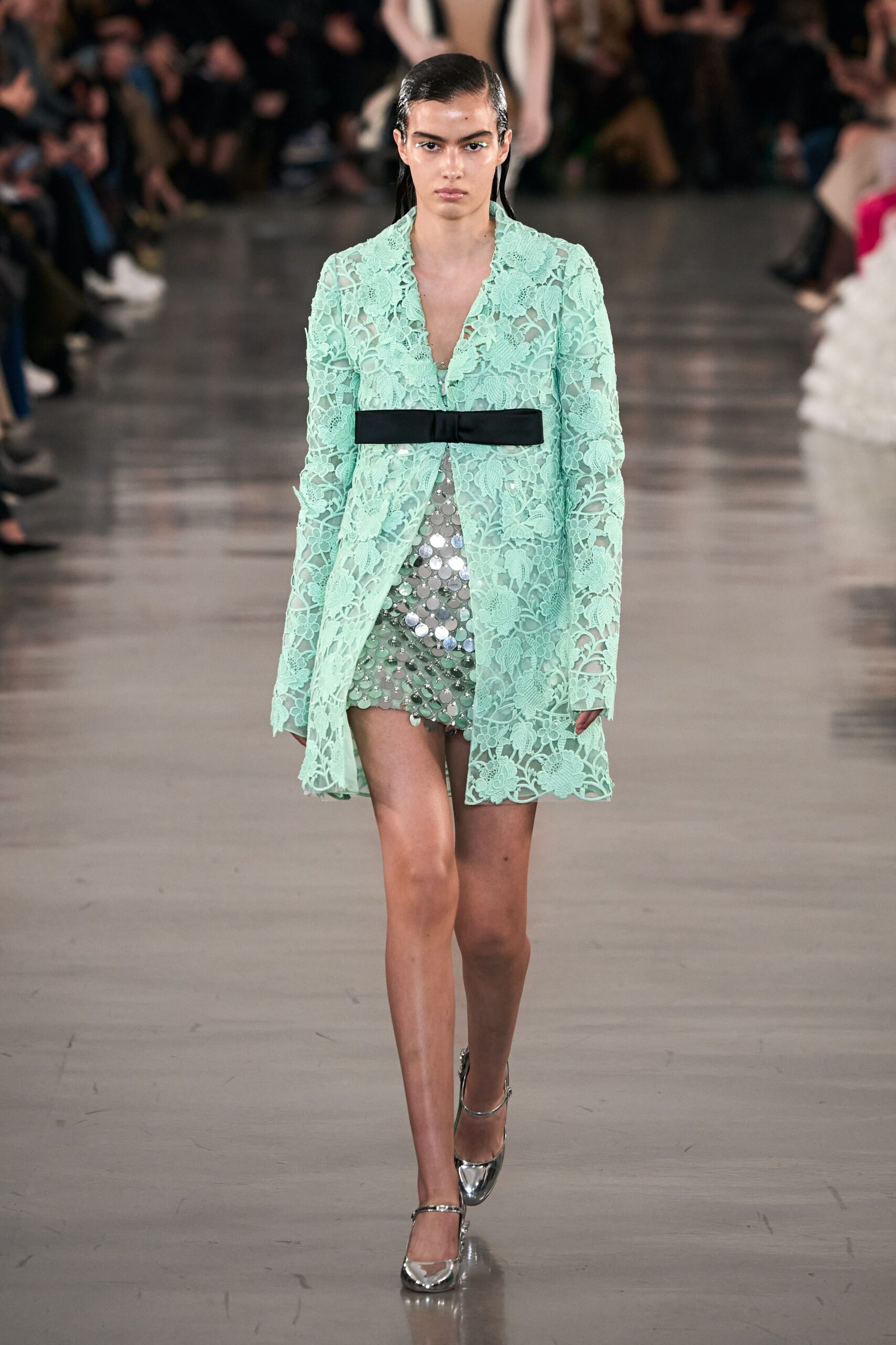 Giambattista Valli F/W 22 Look 18