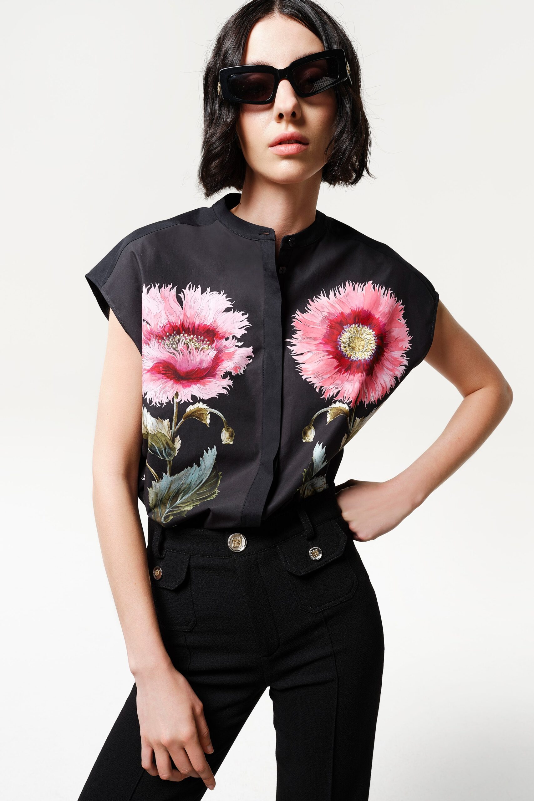 Giambattista Valli F/W 23 Look 18