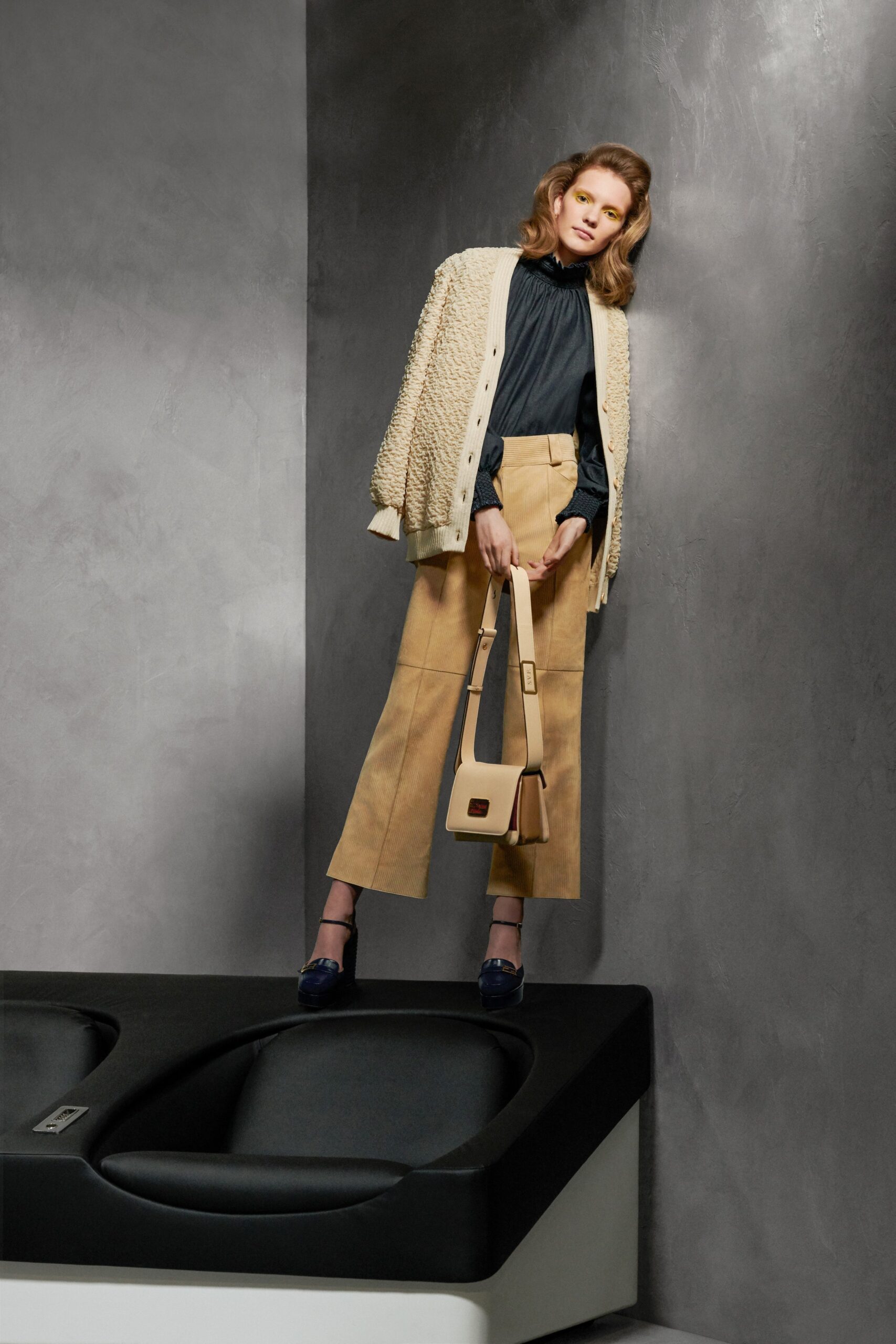Fendi F/W 20 Look 19