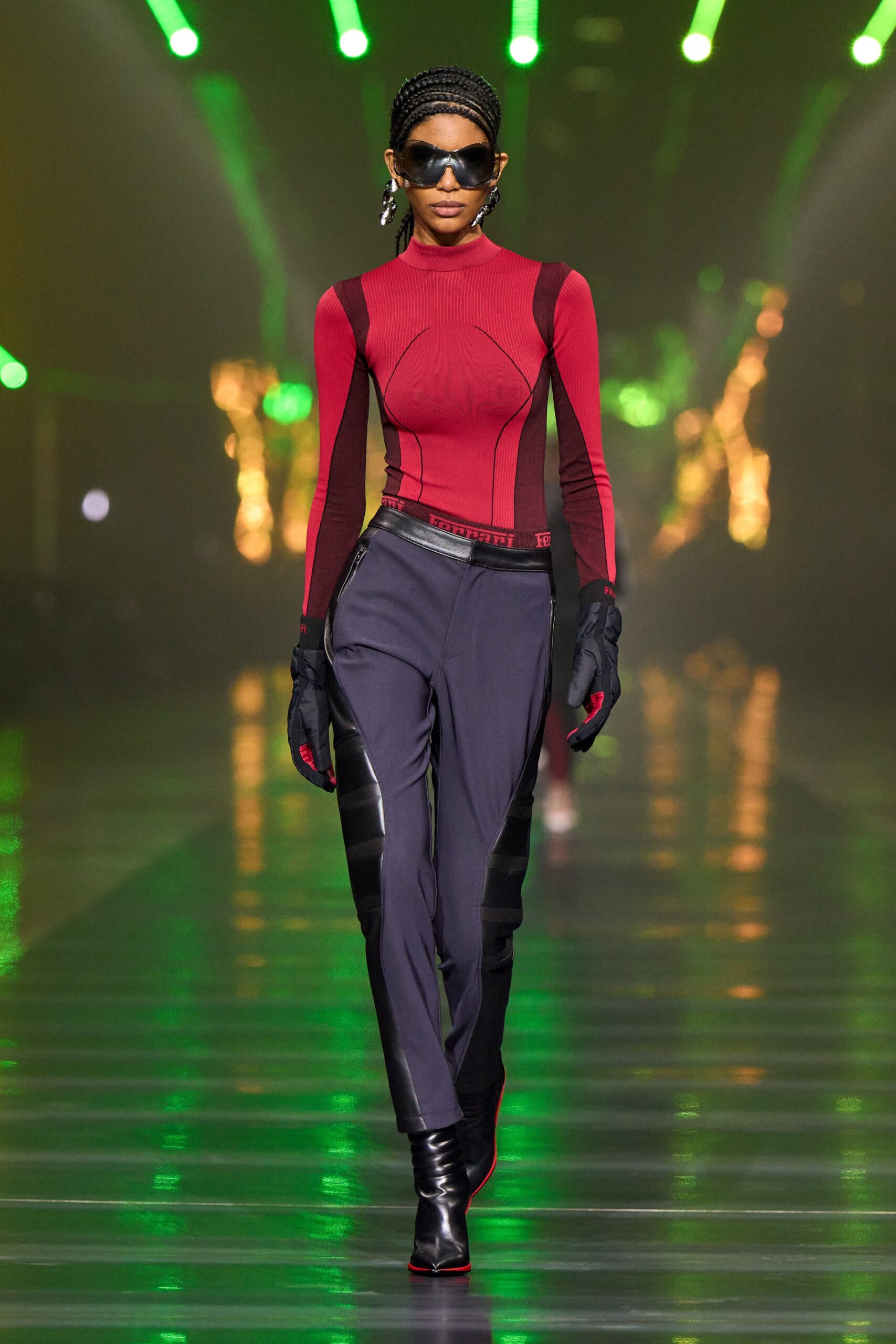 Ferrari F/W 22 Look 19