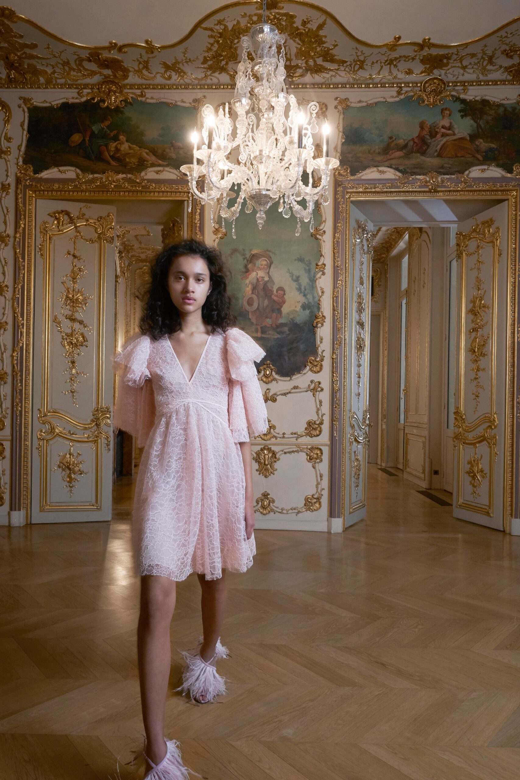 Giambattista Valli F/W 19 Look 19