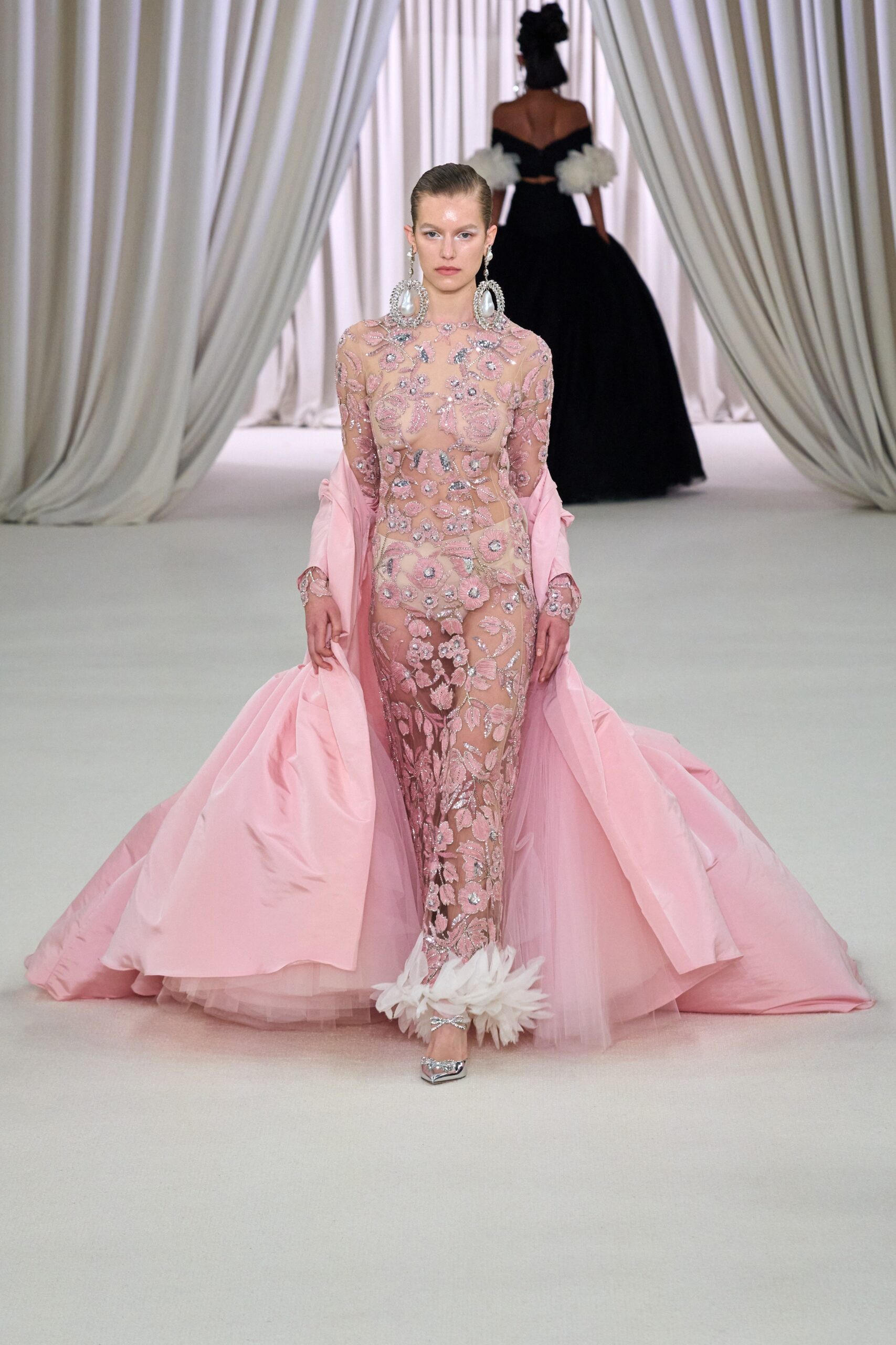 Giambattista Valli S/S 23 Couture Look 19