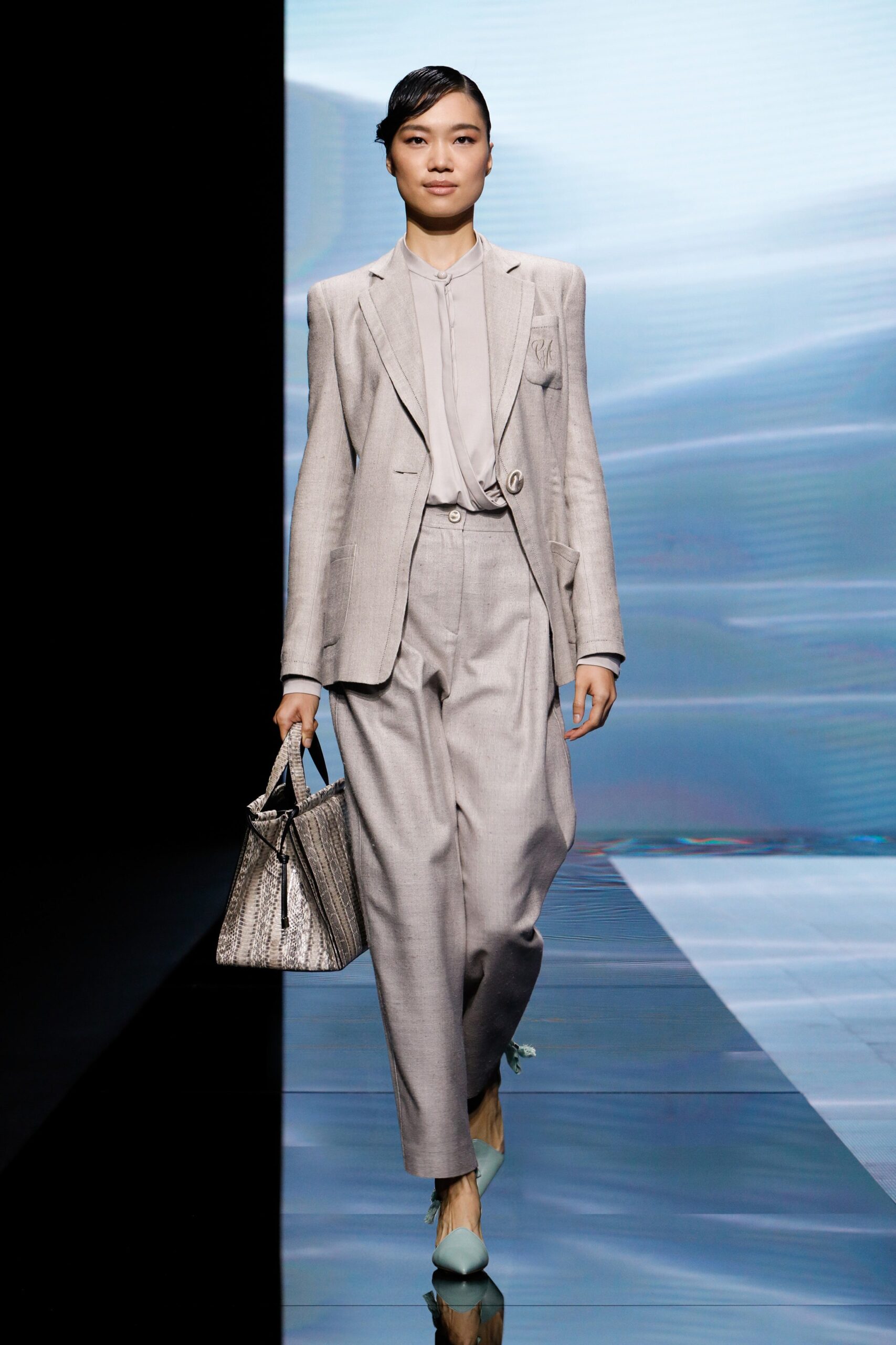 Giorgio Armani S/S 21 Look 19
