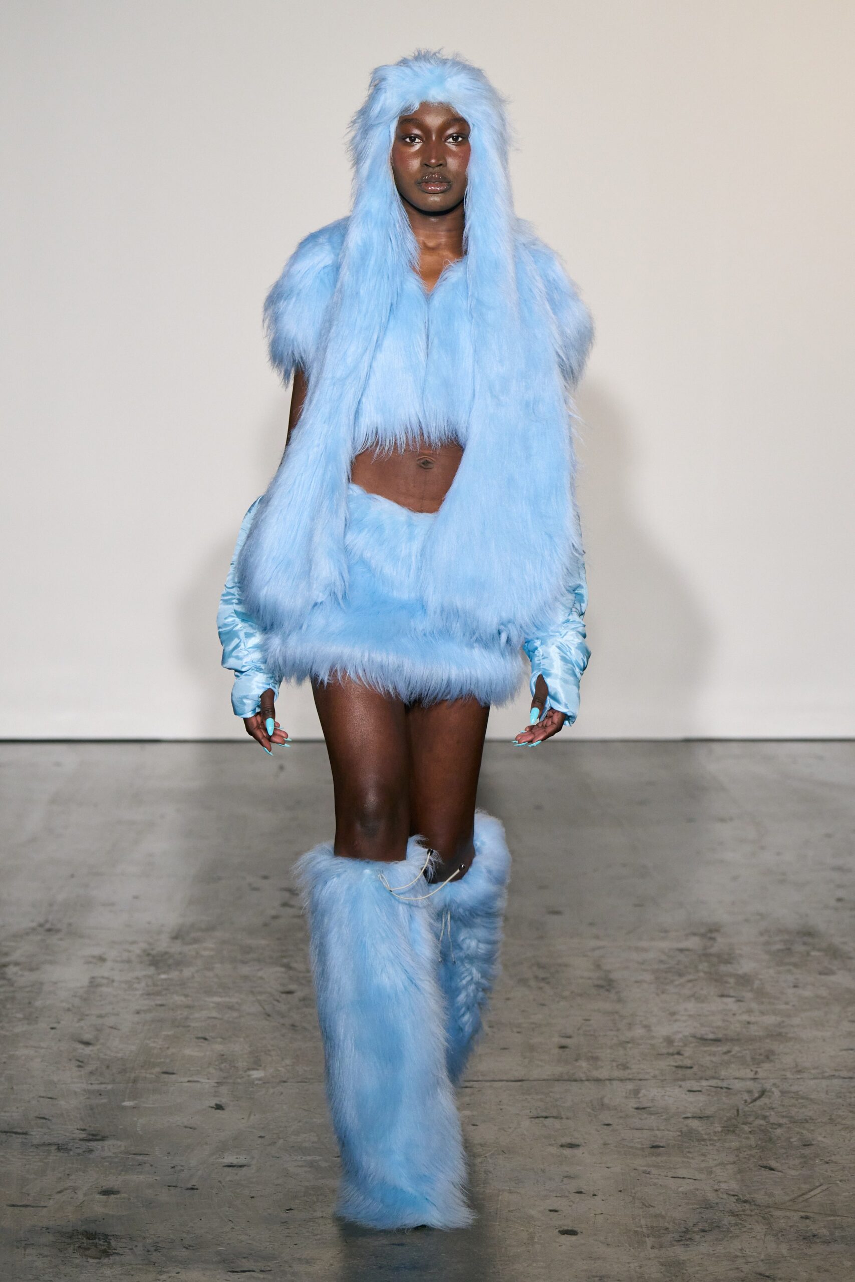 Fashion East F/W 22 Look 19