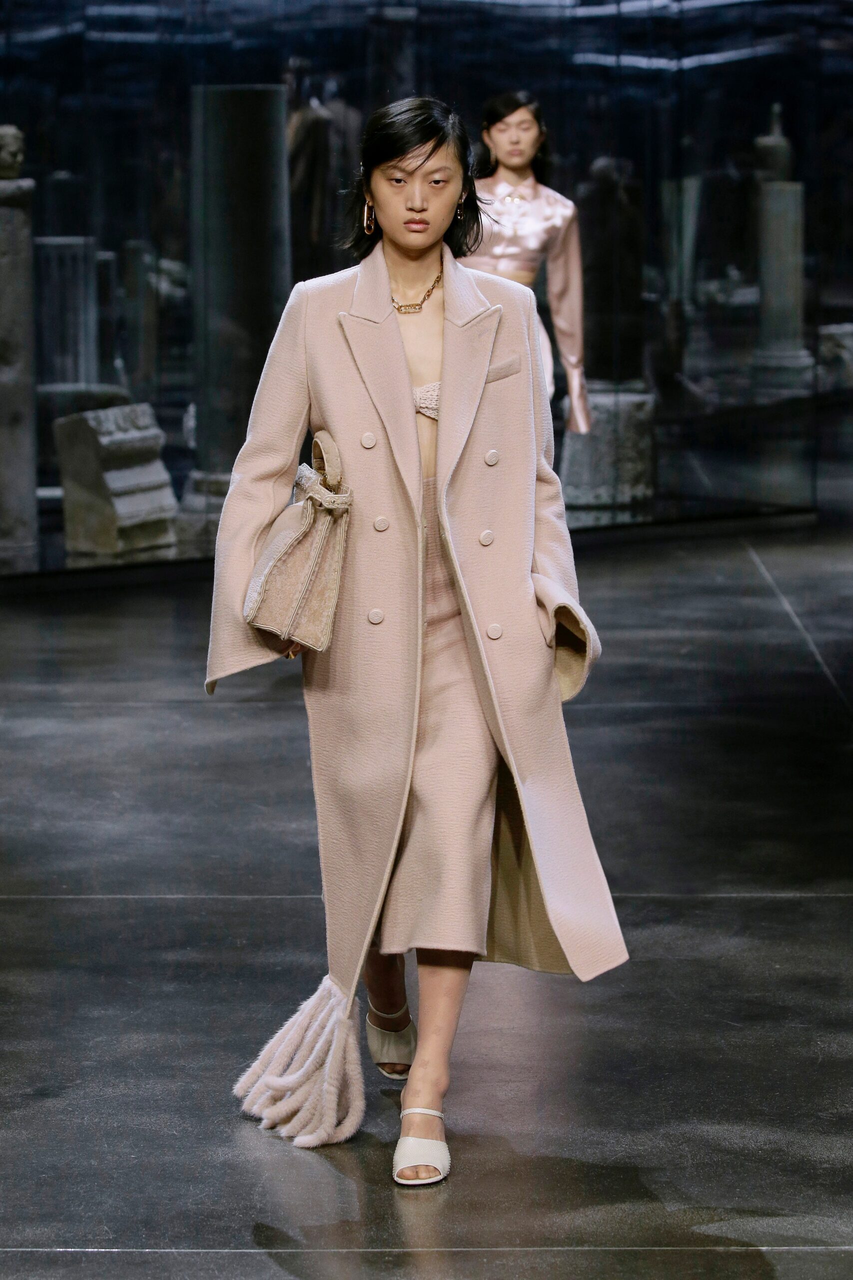 Fendi F/W 21 Look 20