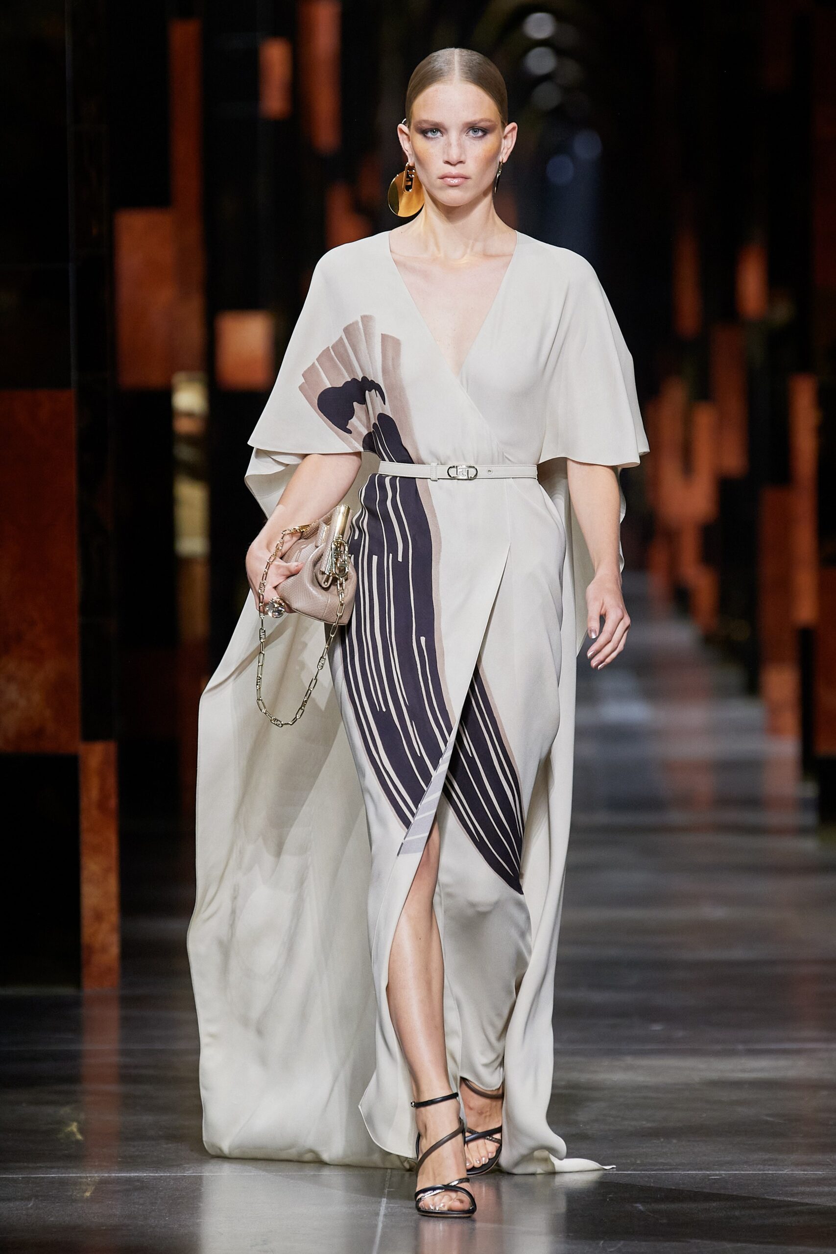 Fendi S/S 22 Look 20