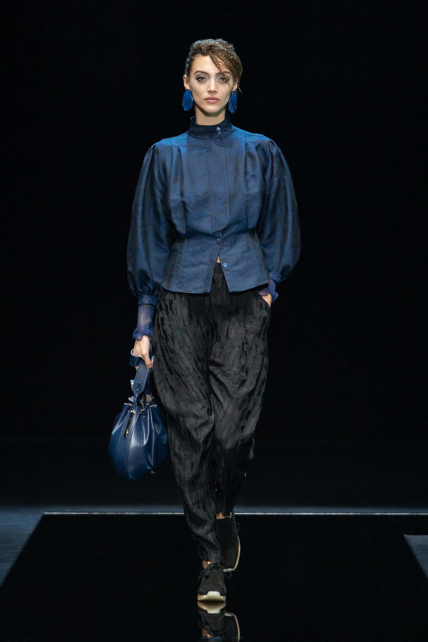 Giorgio Armani F/W 21 Look 20