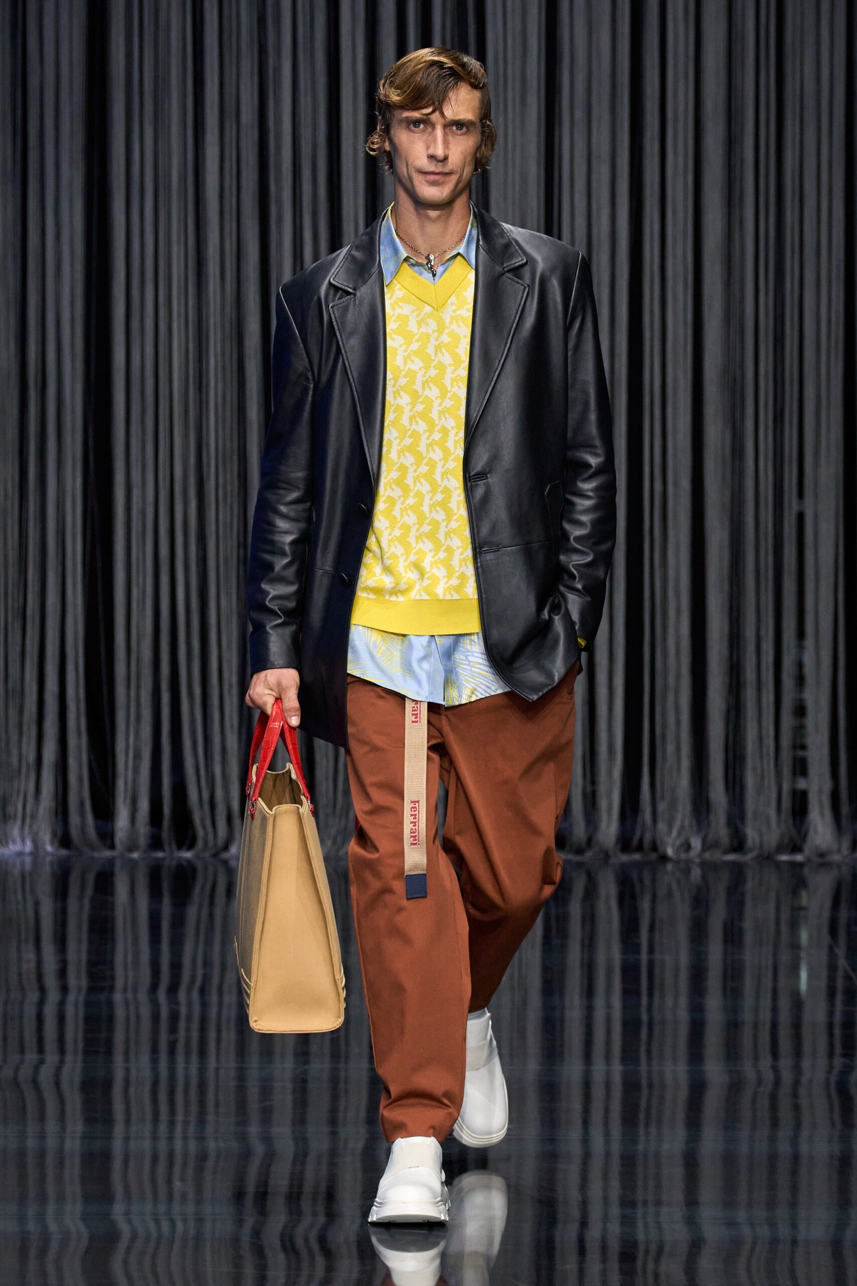 Ferrari S/S 23 Look 20