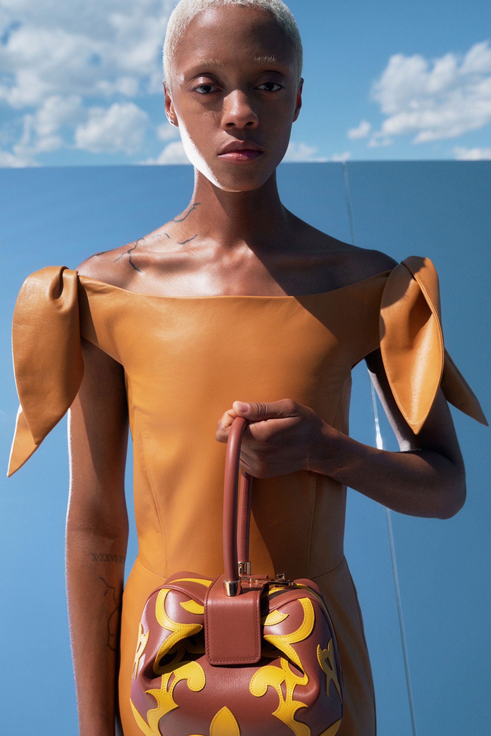 Gabriela Hearst Resort 23 Look 16