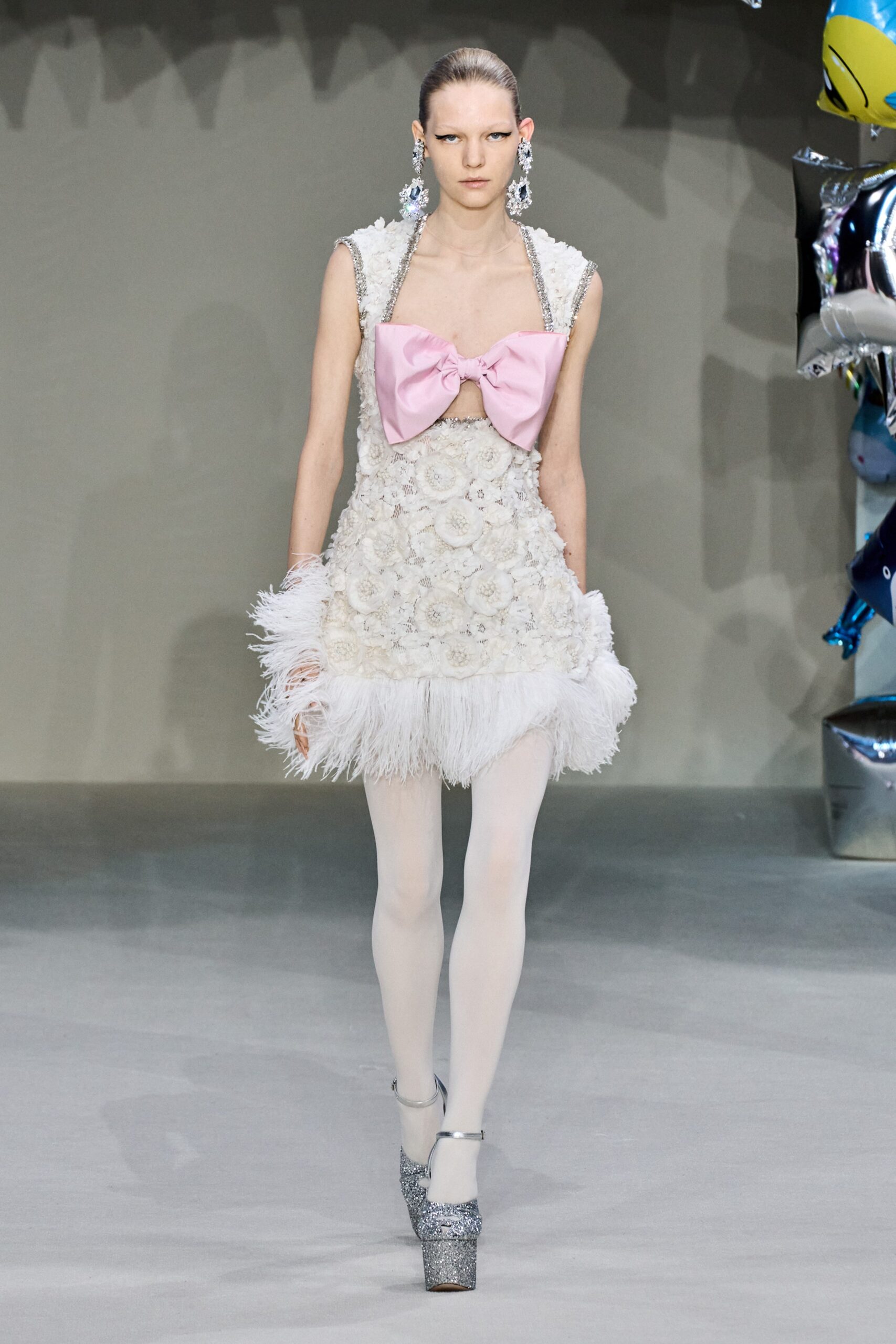 Giambattista Valli F/W 22 Couture Look 20