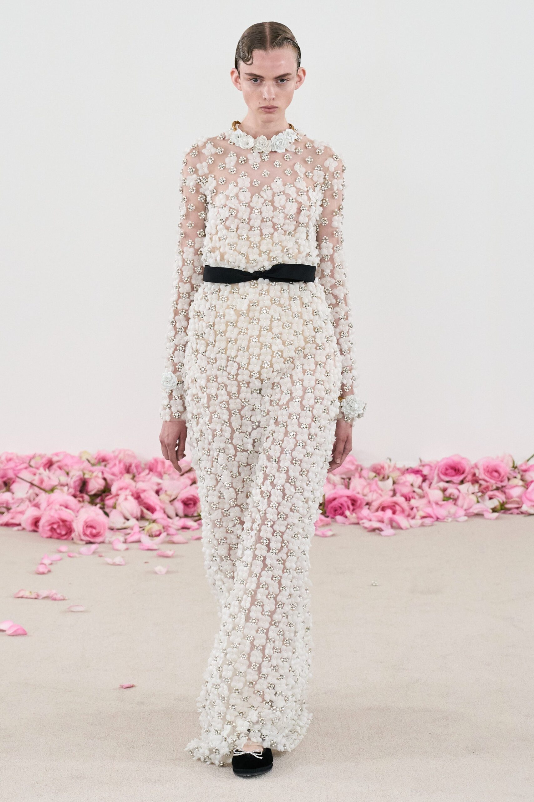 Giambattista Valli F/W 23 Couture Look 20