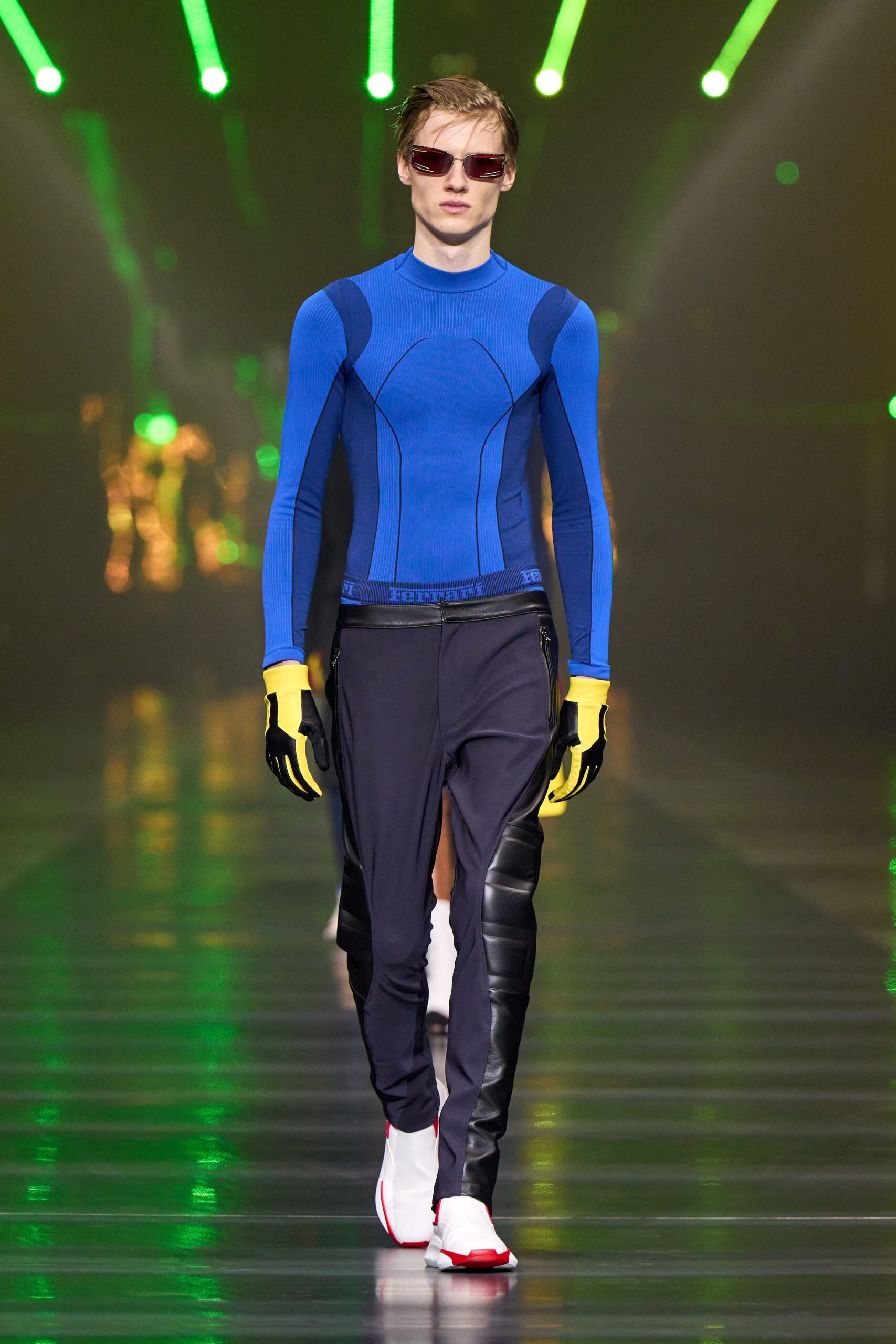 Ferrari F/W 22 Look 21