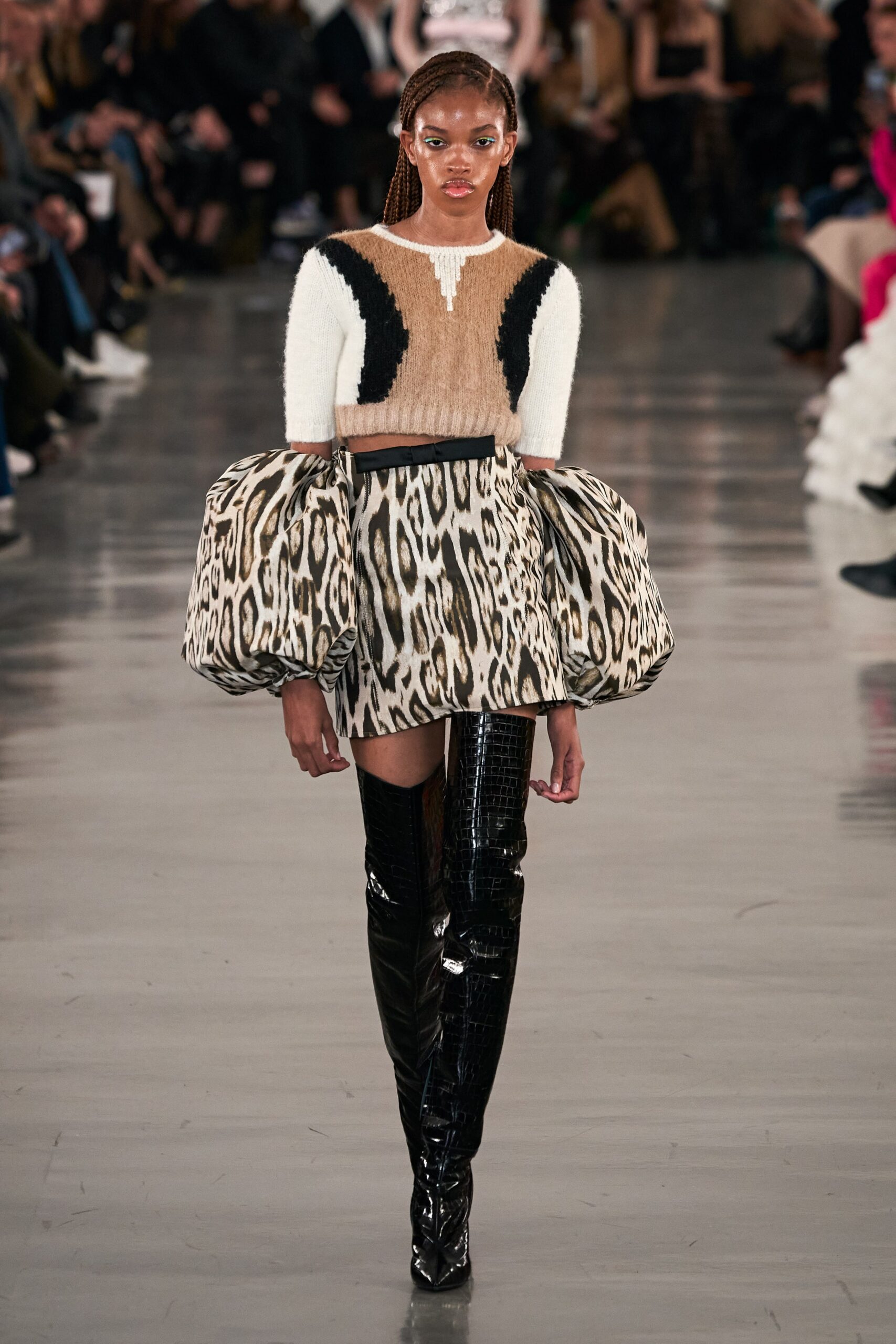 Giambattista Valli F/W 22 Look 21