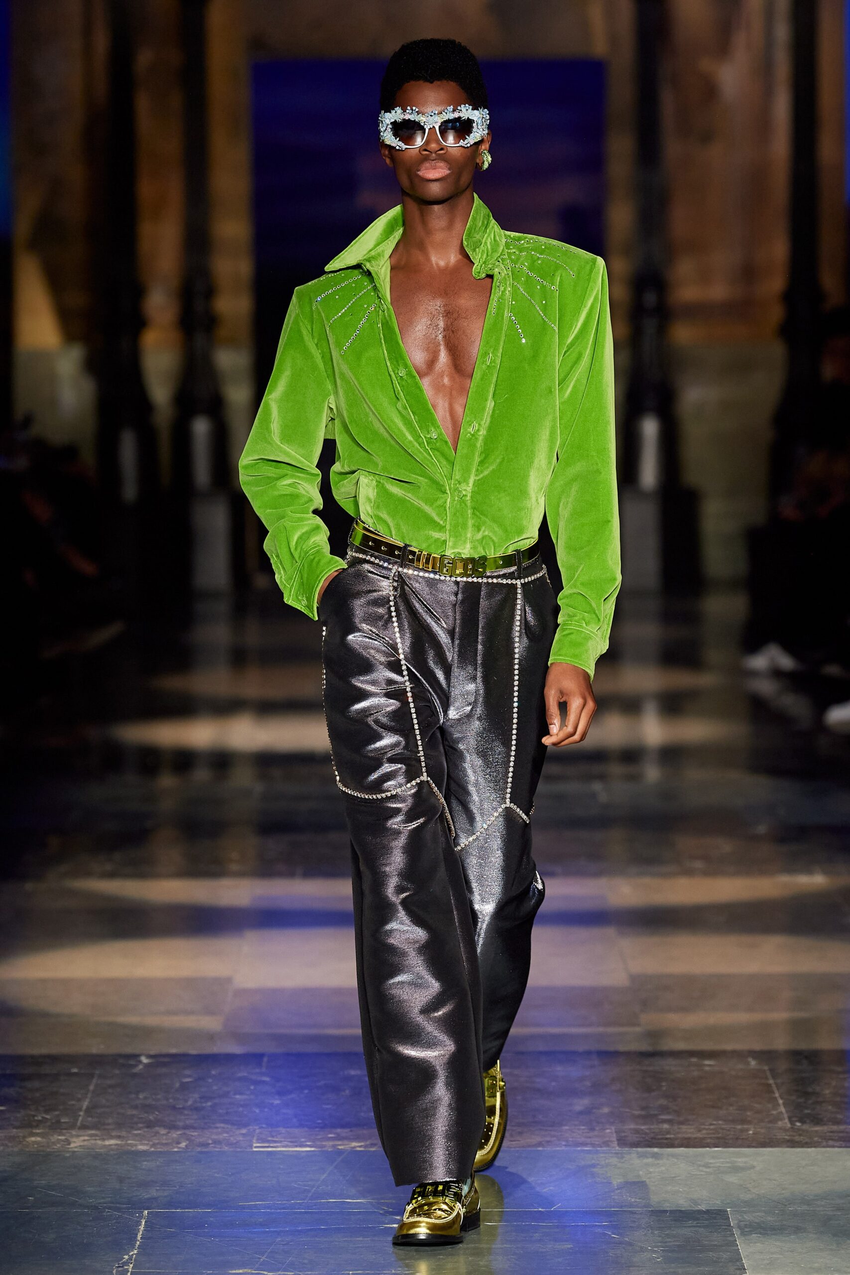GCDS F/W 20 Look 22