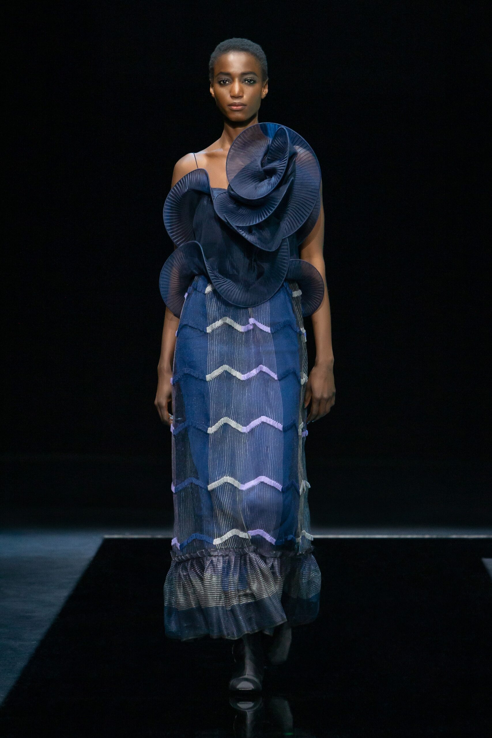 Giorgio Armani F/W 21 Look 22