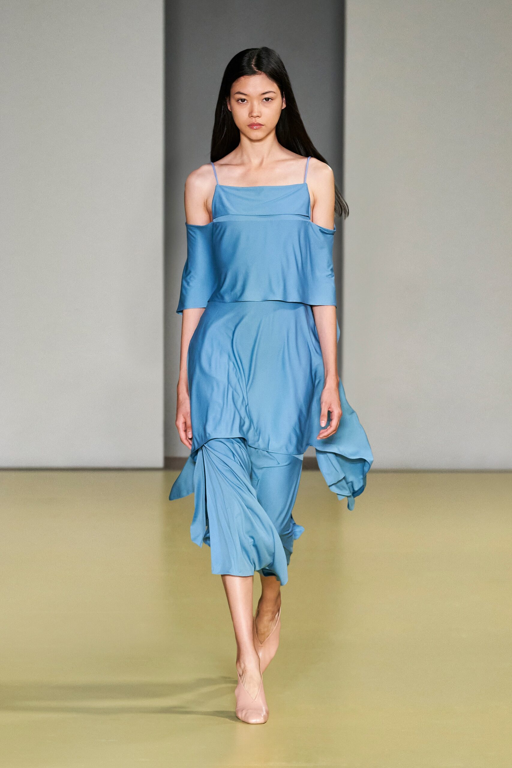Ferragamo S/S 21 Look 22