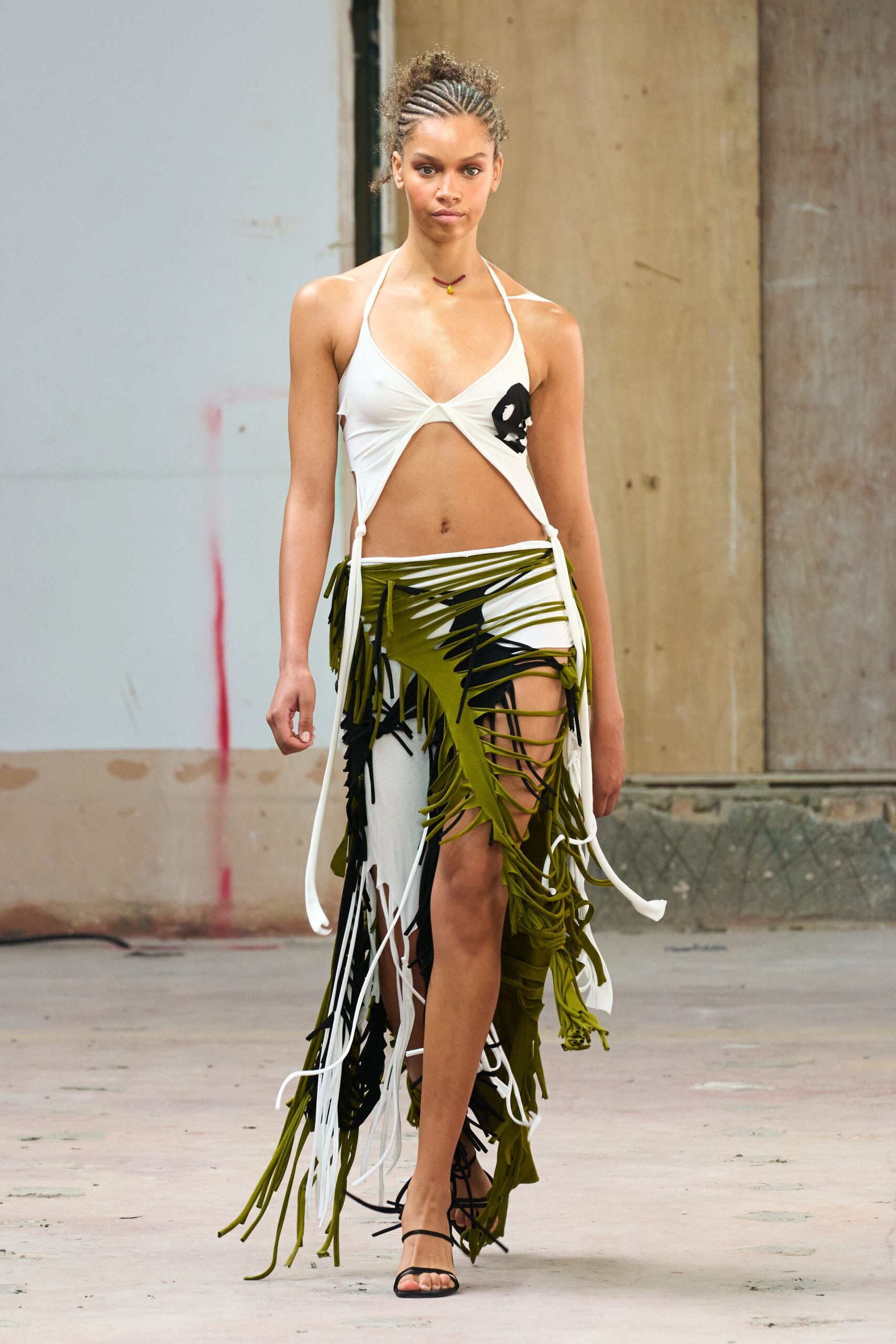 Fashion East S/S 23 Look 21