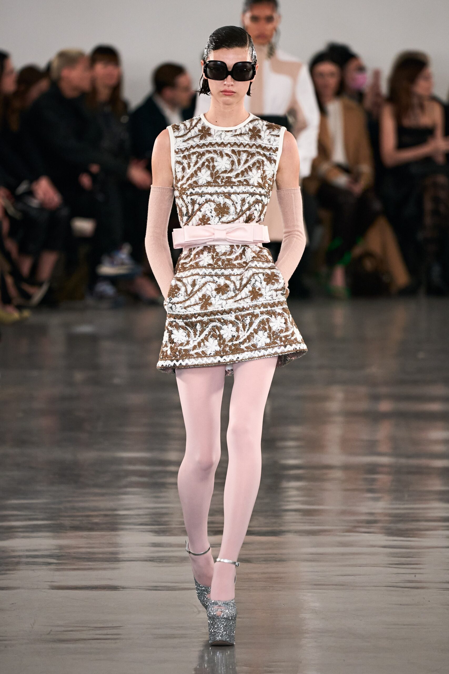 Giambattista Valli F/W 22 Look 22