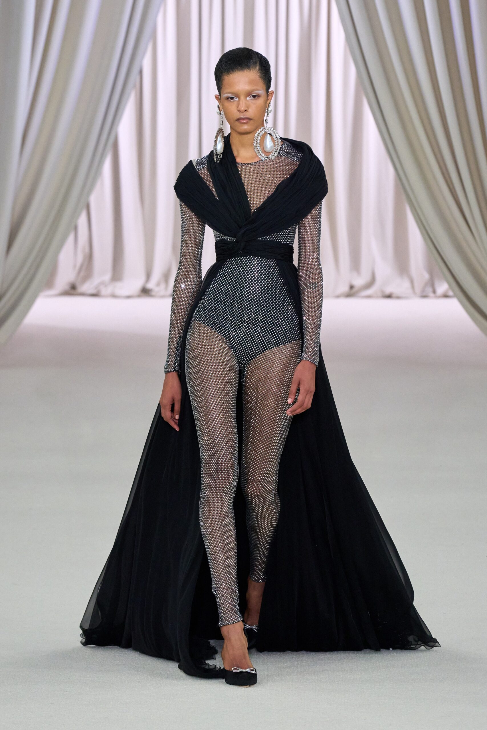 Giambattista Valli S/S 23 Couture Look 22