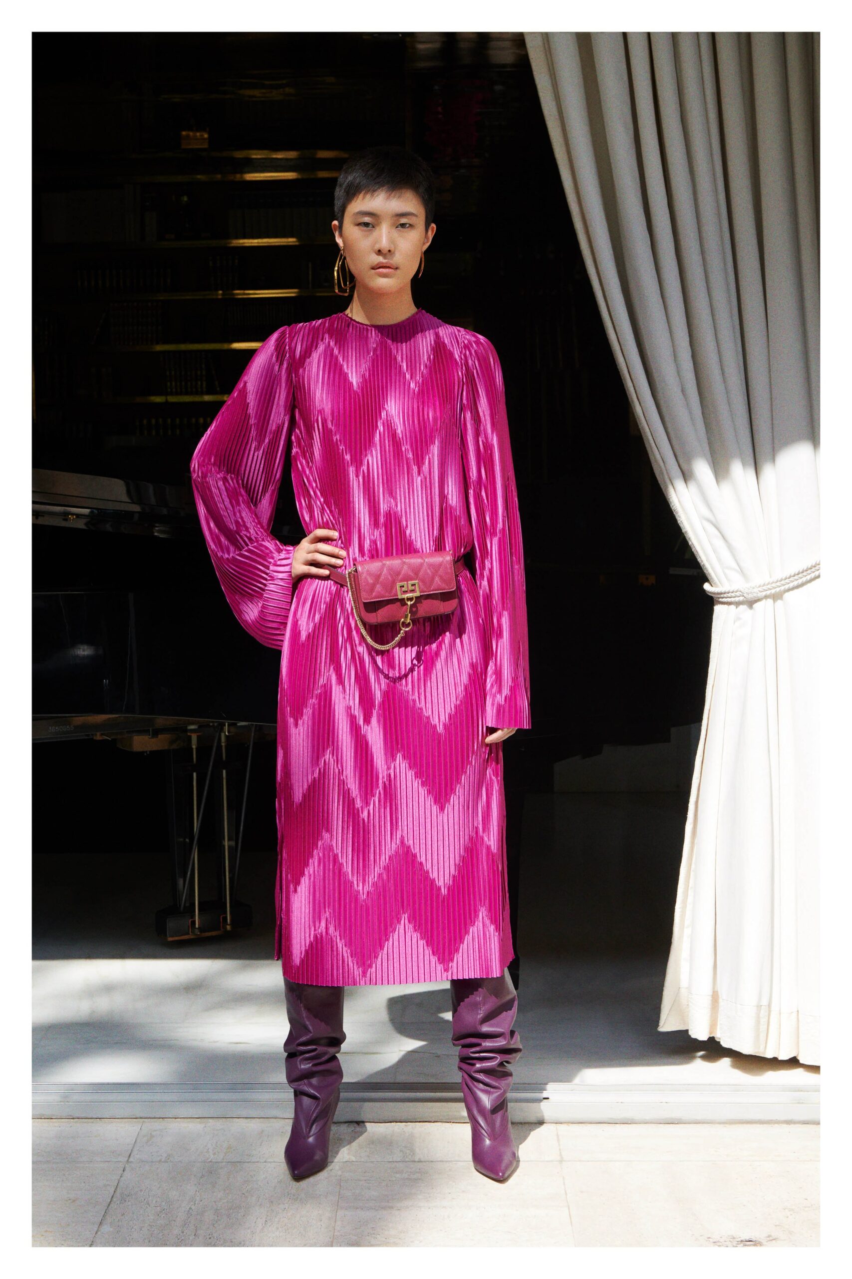 Givenchy Resort 19 Look 22